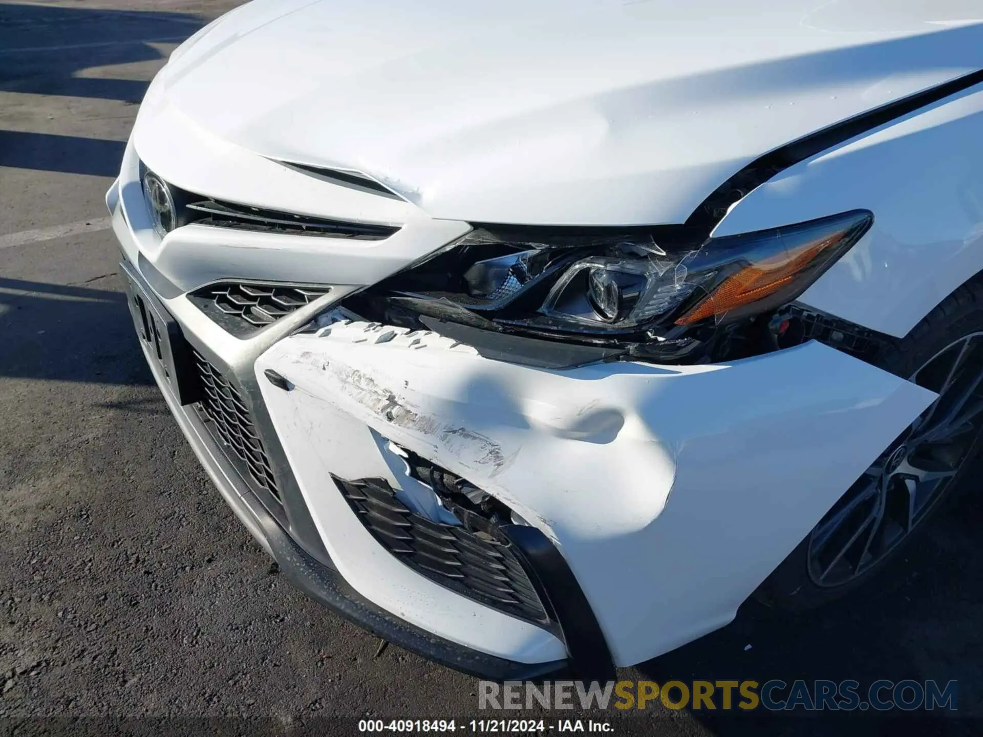 6 fotografías del automóvil dañado 4T1G11AKXNU044763 TOYOTA CAMRY 2022