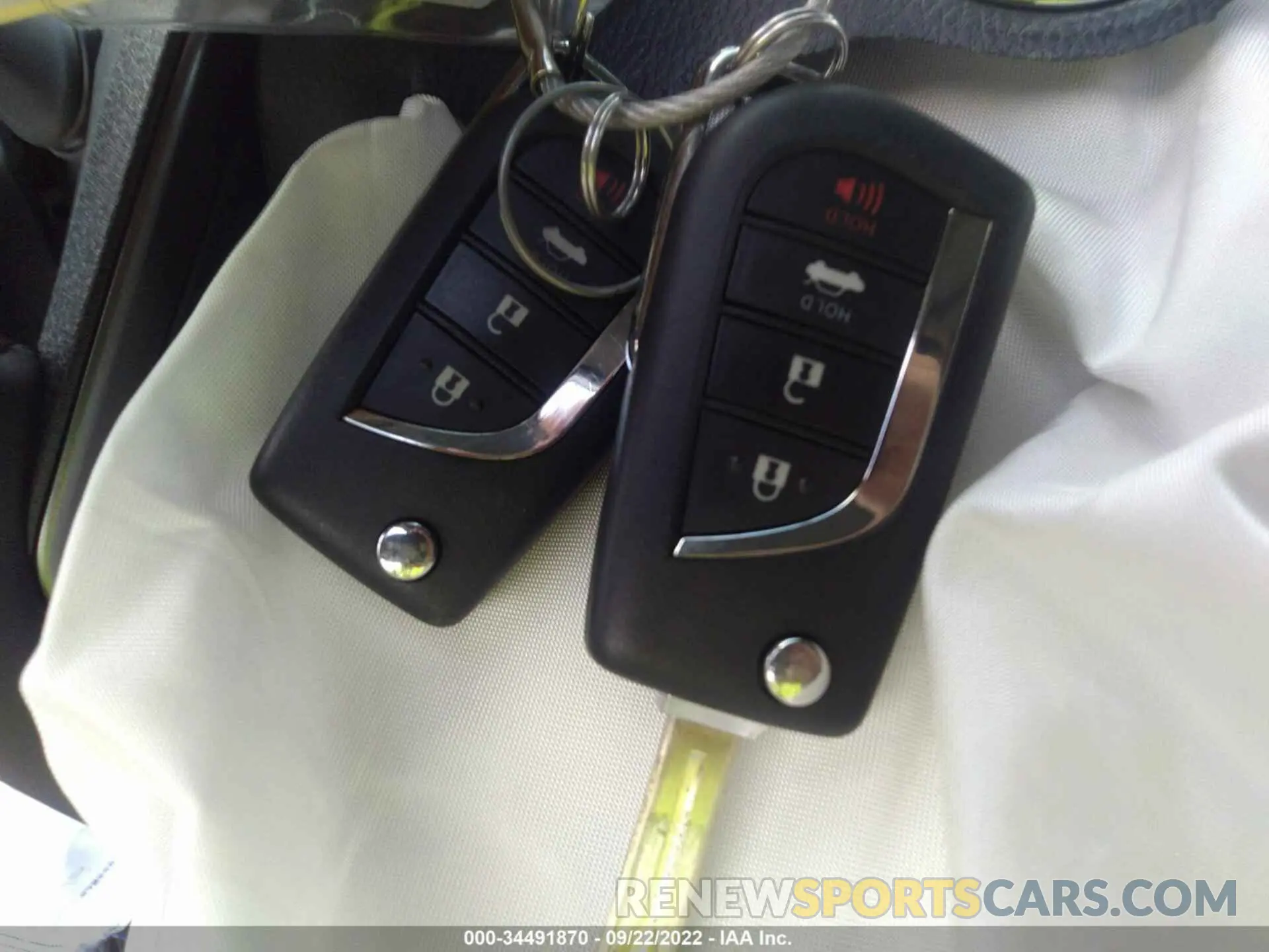 11 fotografías del automóvil dañado 4T1G11AKXNU068805 TOYOTA CAMRY 2022