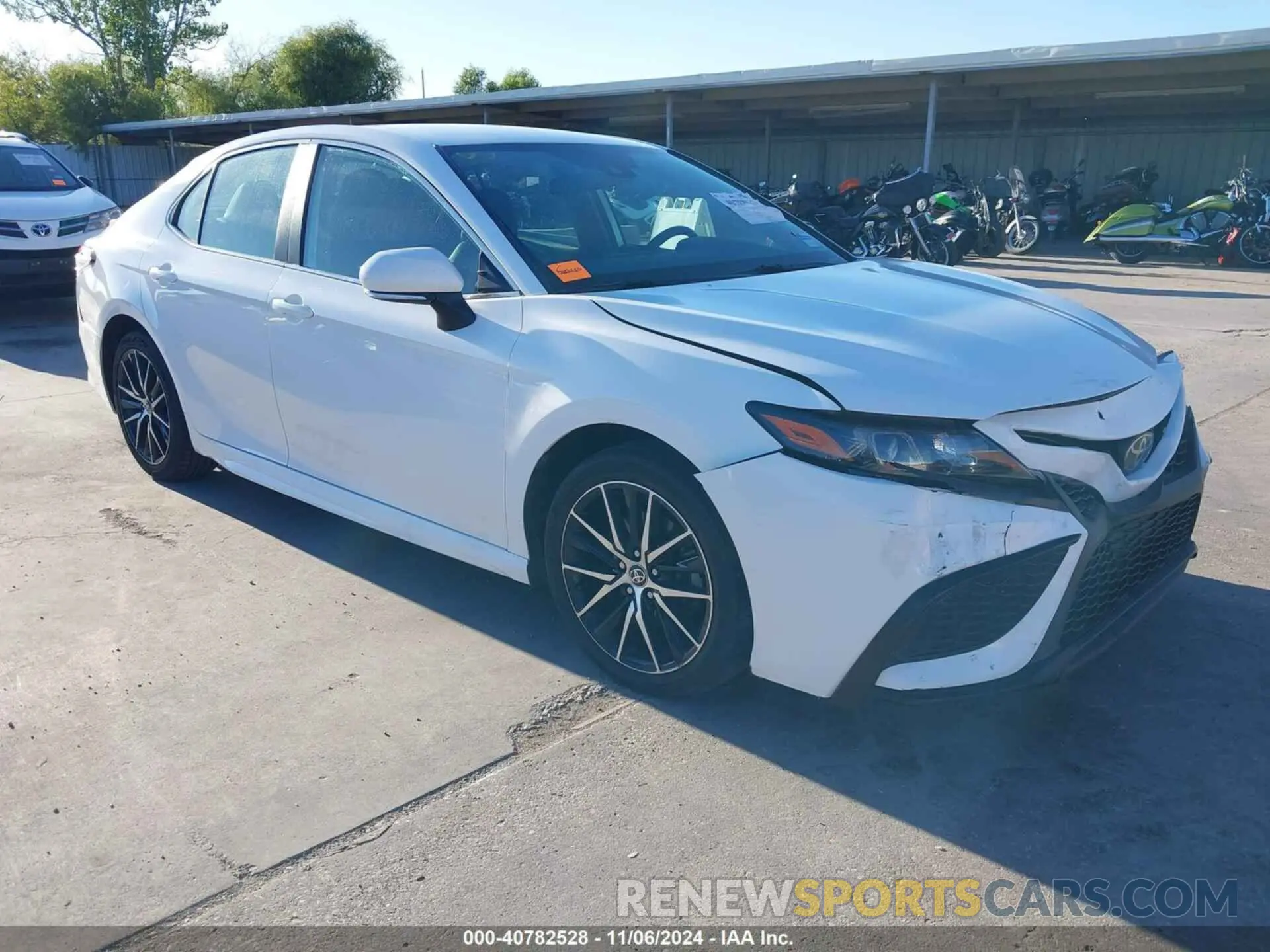 1 fotografías del automóvil dañado 4T1G11AKXNU637362 TOYOTA CAMRY 2022