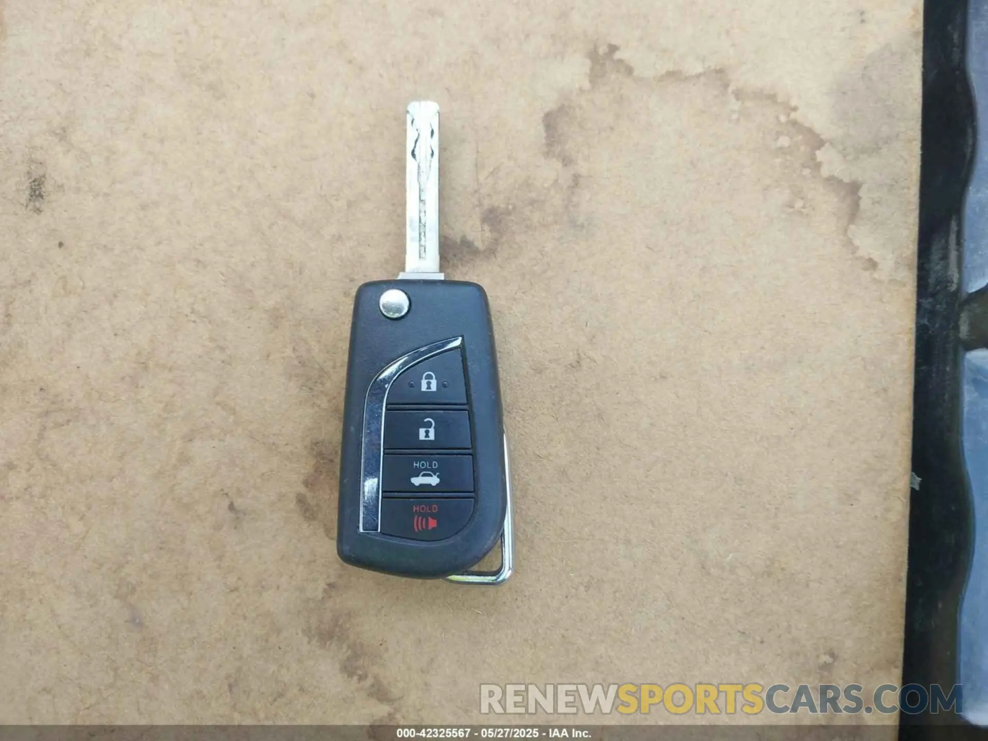 11 fotografías del automóvil dañado 4T1G11AKXNU642139 TOYOTA CAMRY 2022