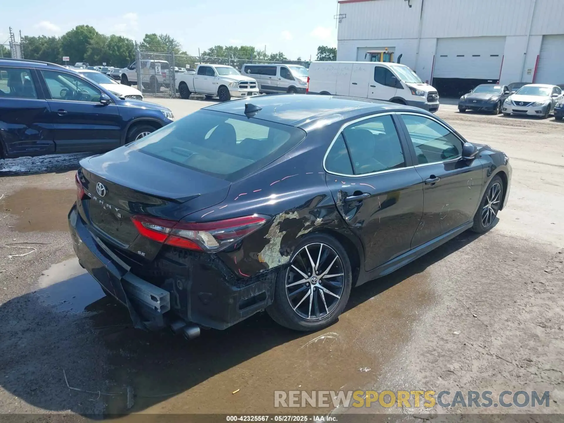 6 fotografías del automóvil dañado 4T1G11AKXNU642139 TOYOTA CAMRY 2022