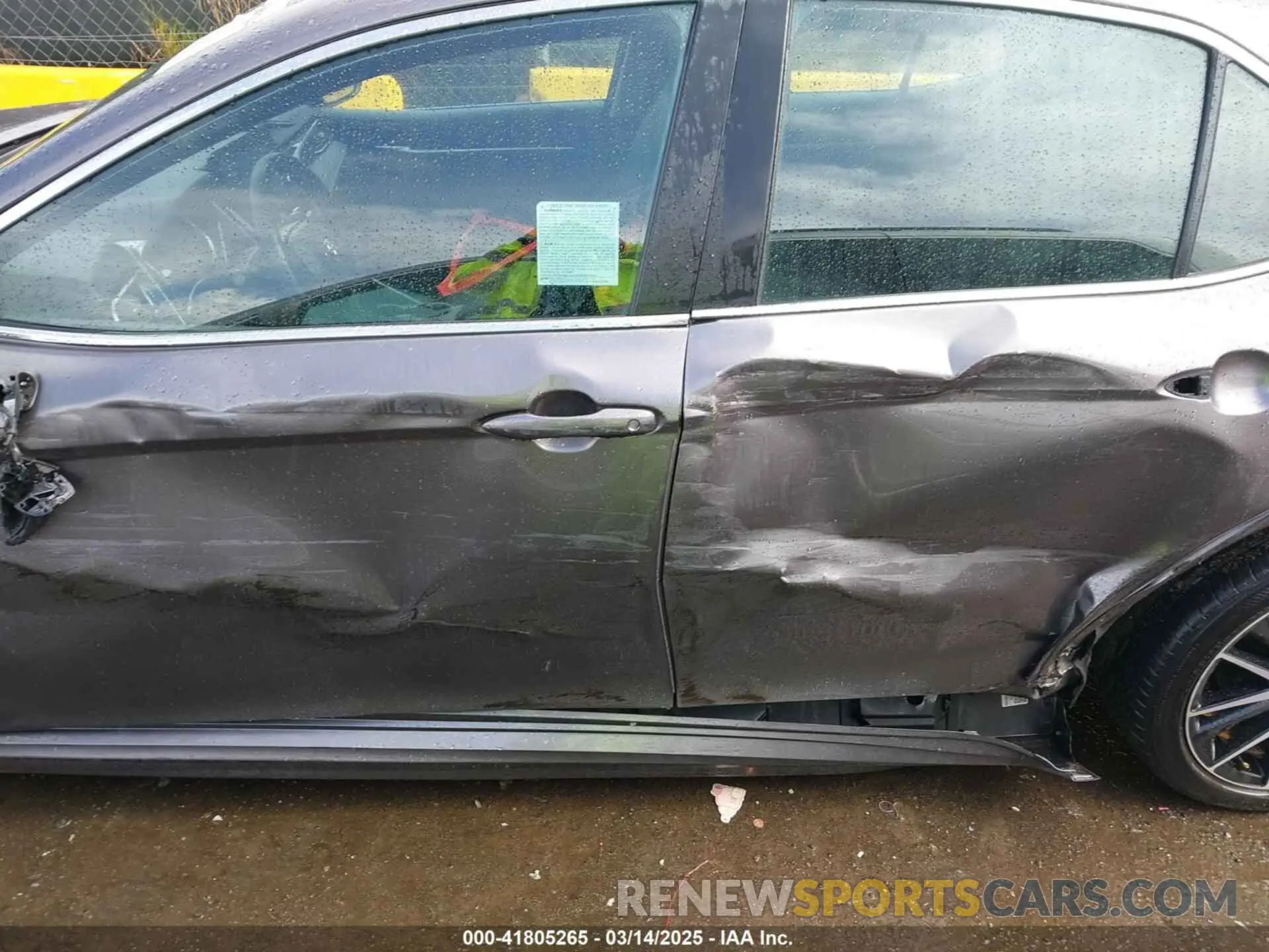 14 fotografías del automóvil dañado 4T1G11AKXNU682494 TOYOTA CAMRY 2022