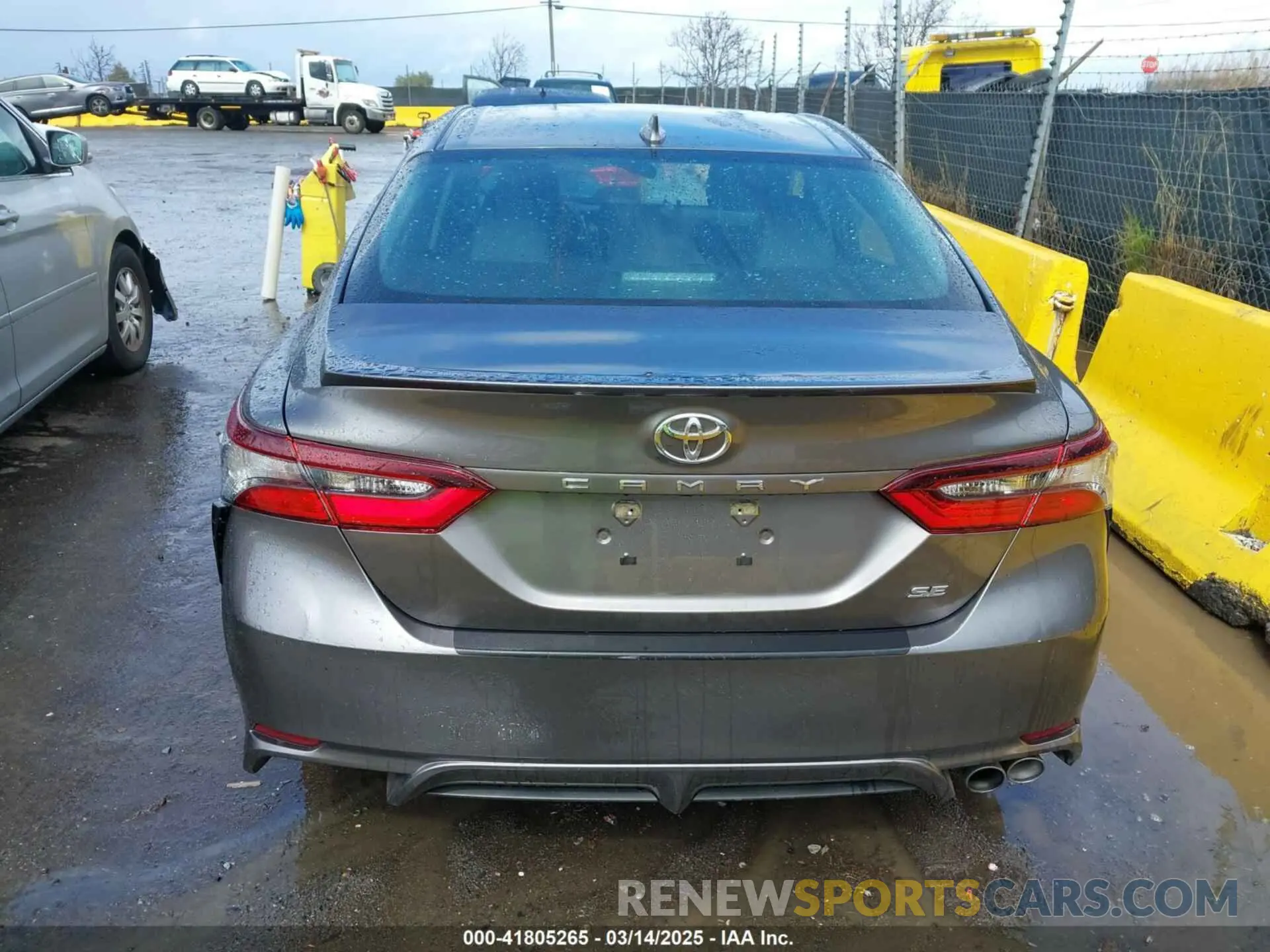 16 fotografías del automóvil dañado 4T1G11AKXNU682494 TOYOTA CAMRY 2022