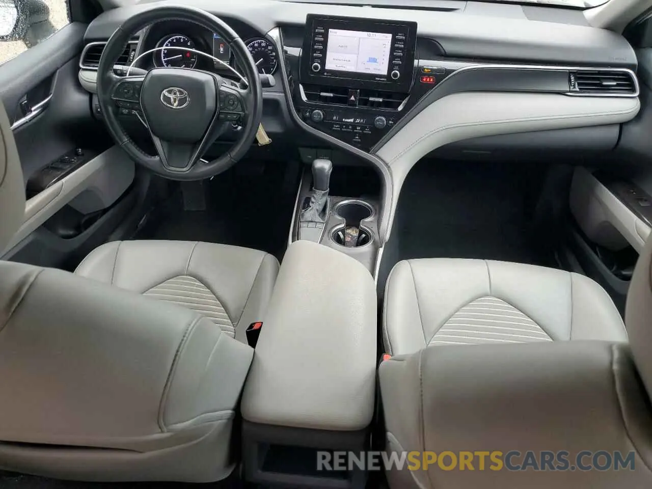 8 fotografías del automóvil dañado 4T1G11AKXNU691132 TOYOTA CAMRY 2022