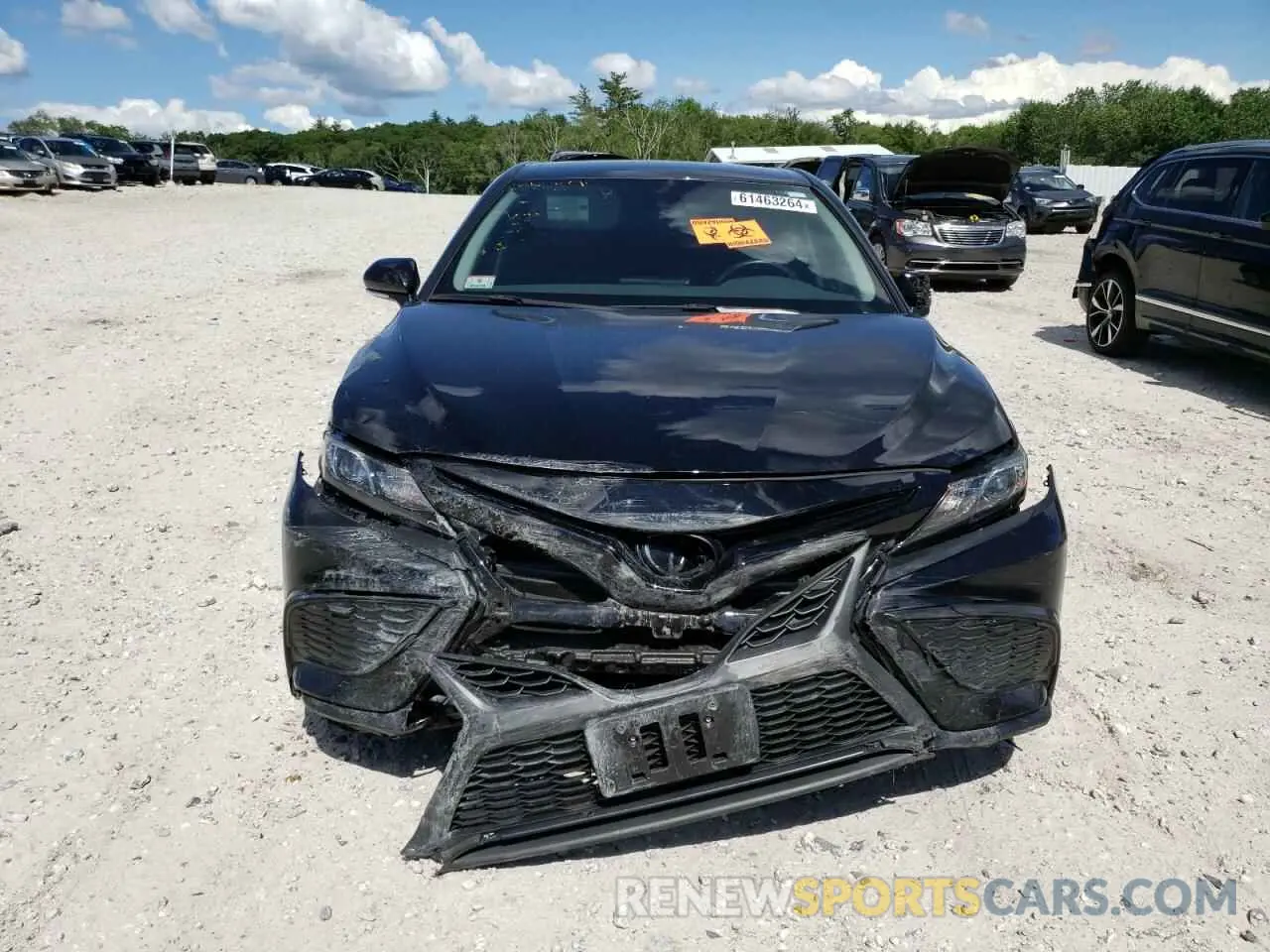 5 fotografías del automóvil dañado 4T1G11AKXNU700010 TOYOTA CAMRY 2022