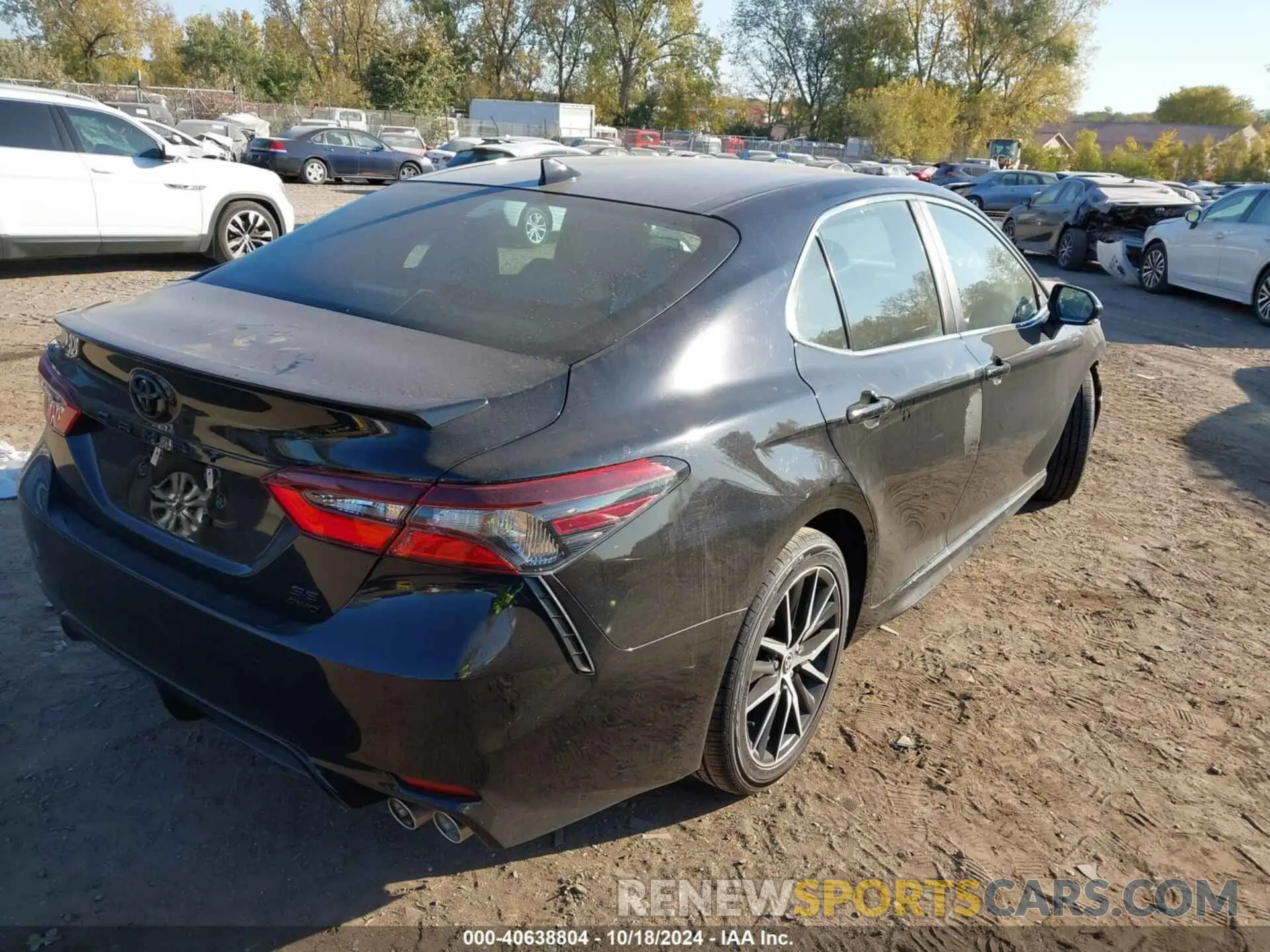 4 fotografías del automóvil dañado 4T1G11BK0NU062154 TOYOTA CAMRY 2022
