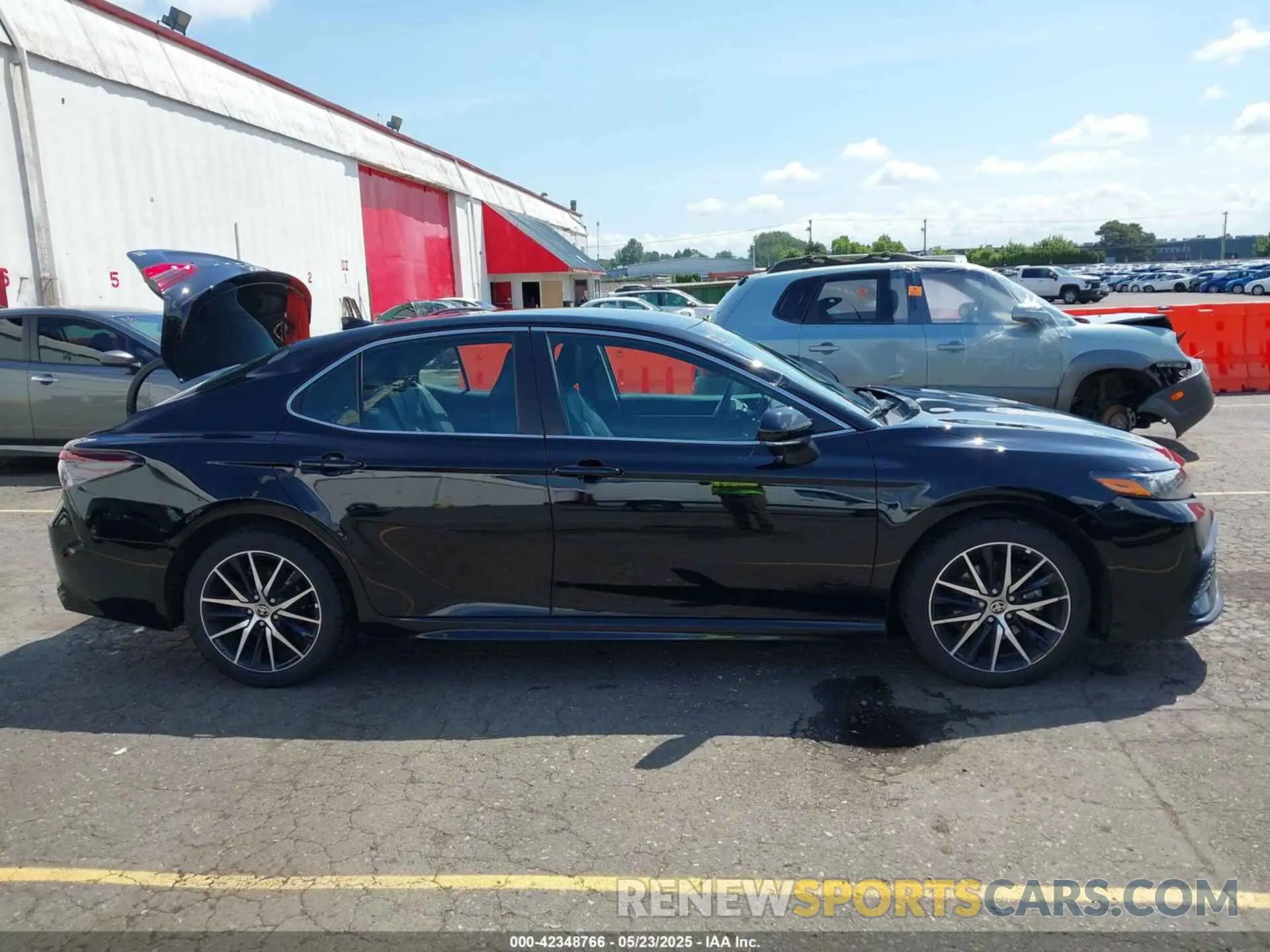 13 fotografías del automóvil dañado 4T1G11BK1NU050000 TOYOTA CAMRY 2022
