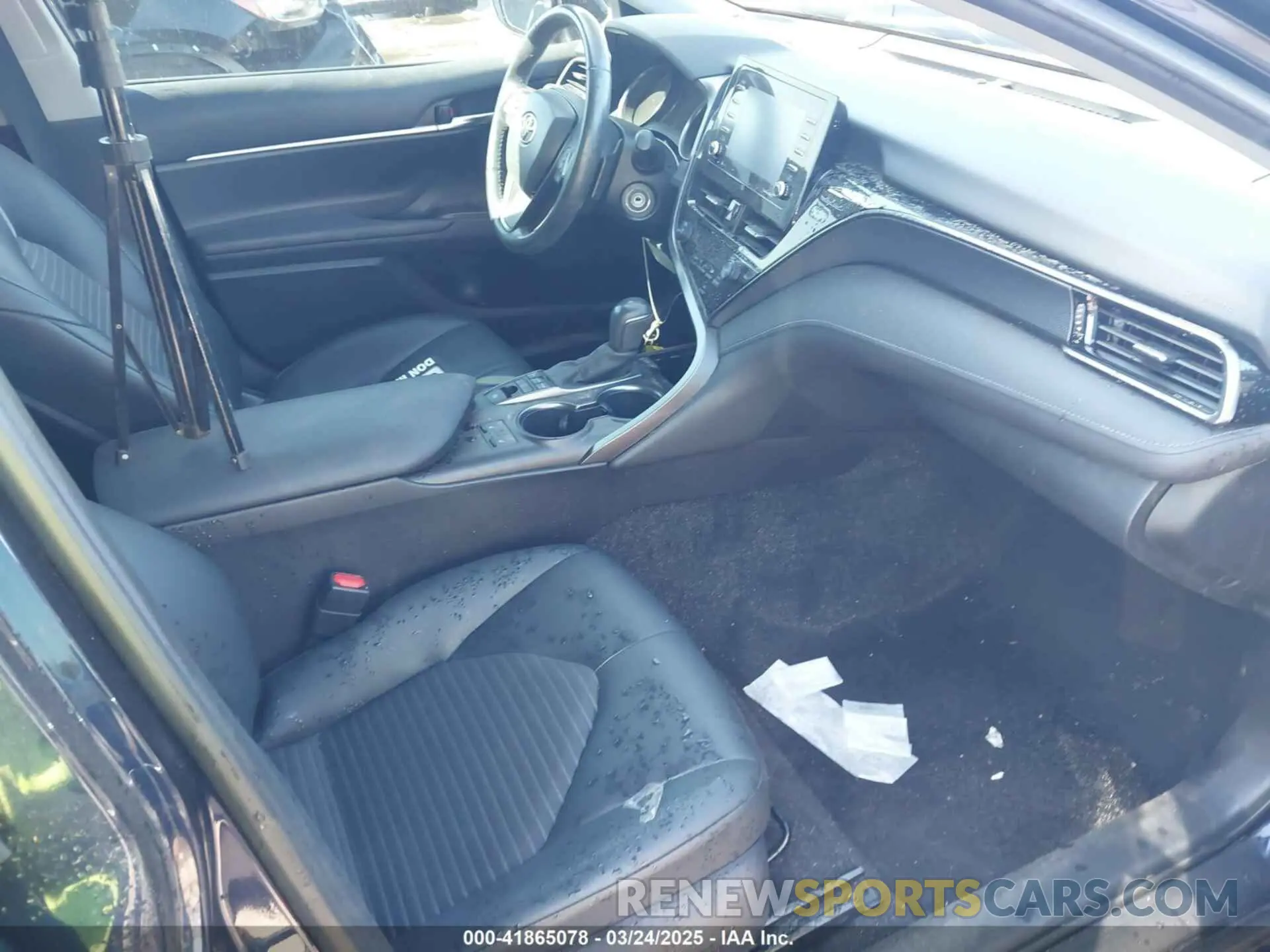 5 fotografías del automóvil dañado 4T1G11BK1NU062065 TOYOTA CAMRY 2022