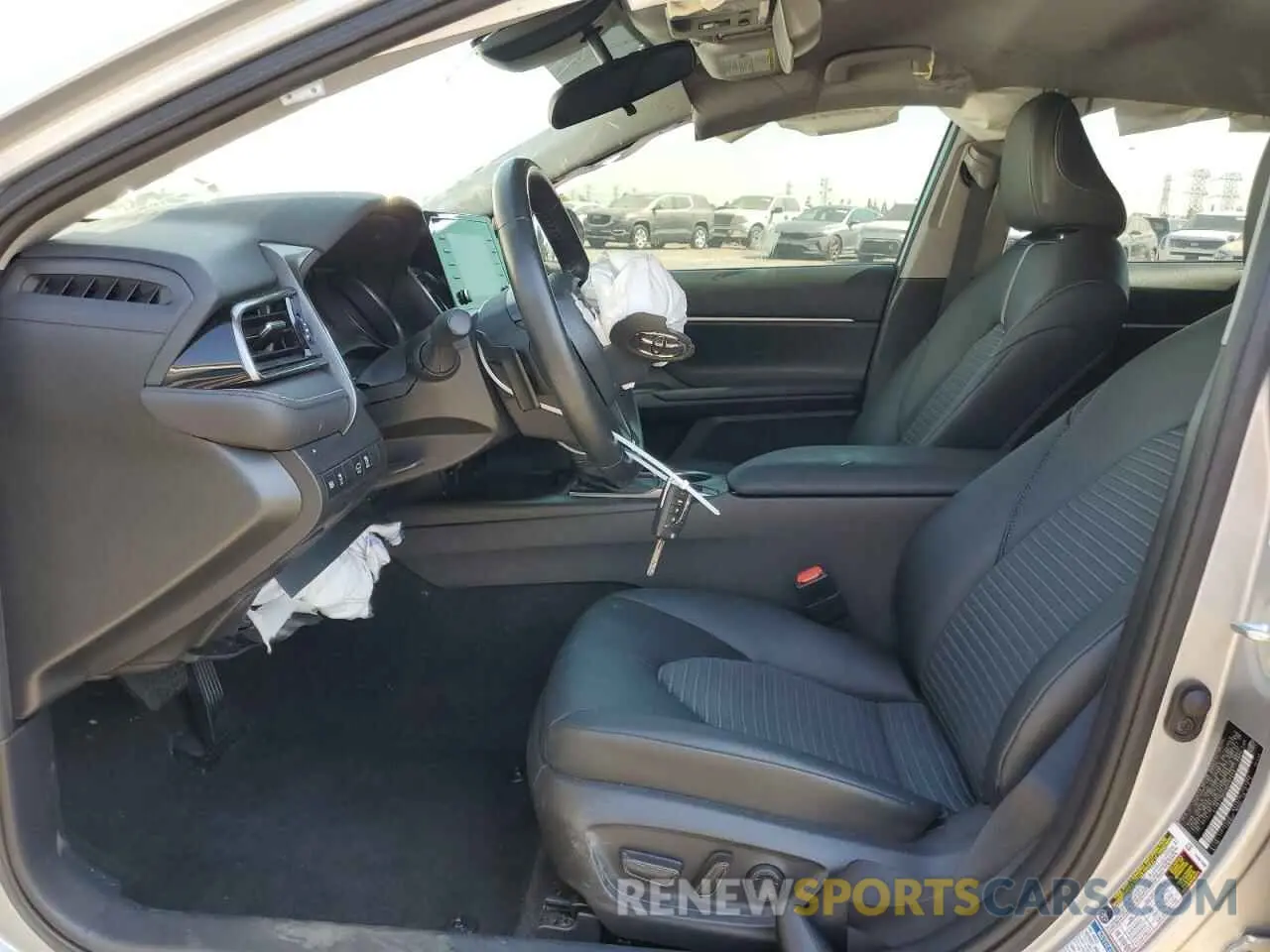 7 fotografías del automóvil dañado 4T1G11BK3NU057448 TOYOTA CAMRY 2022