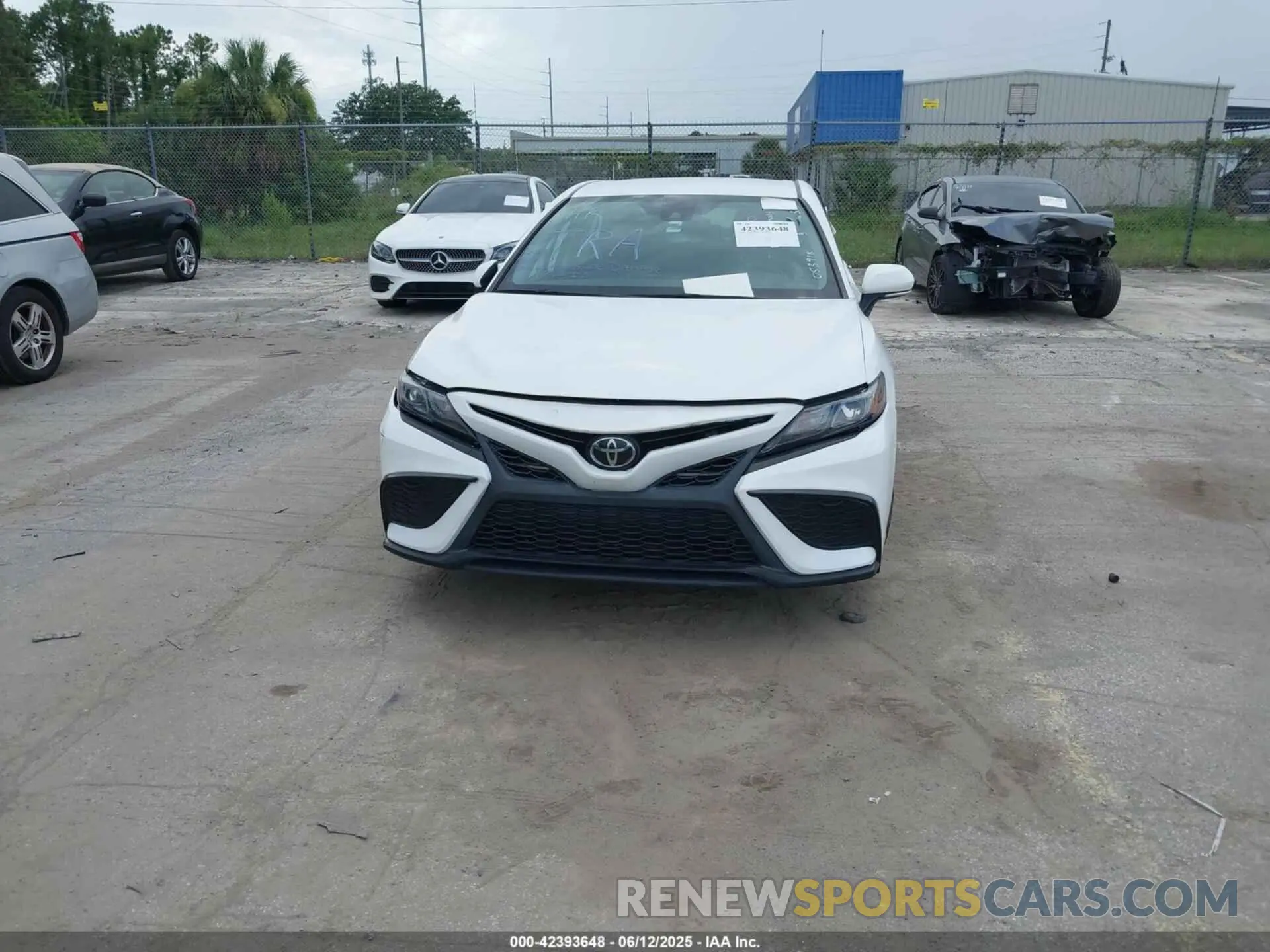 13 fotografías del automóvil dañado 4T1G11BK5NU053918 TOYOTA CAMRY 2022