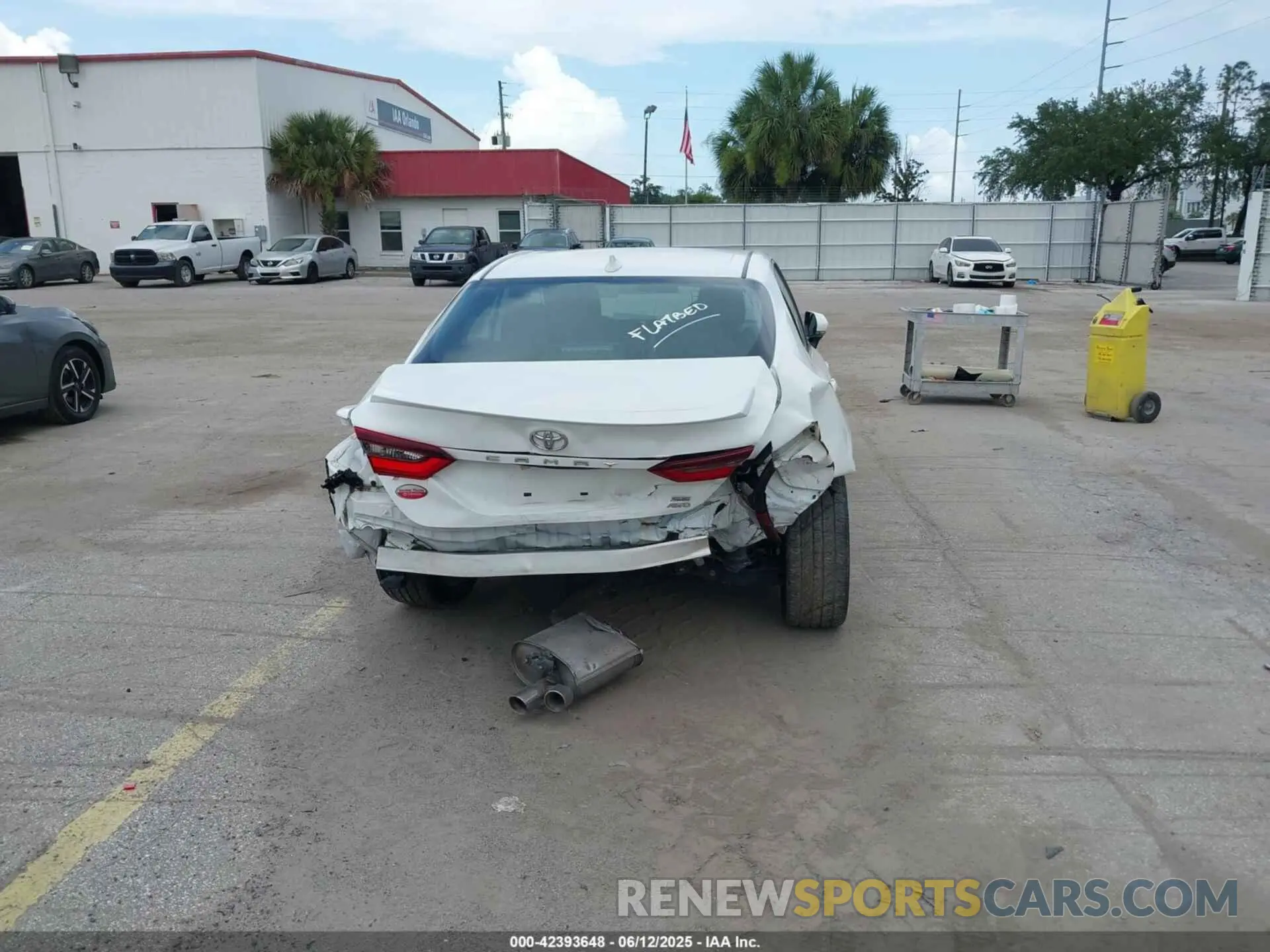 17 fotografías del automóvil dañado 4T1G11BK5NU053918 TOYOTA CAMRY 2022