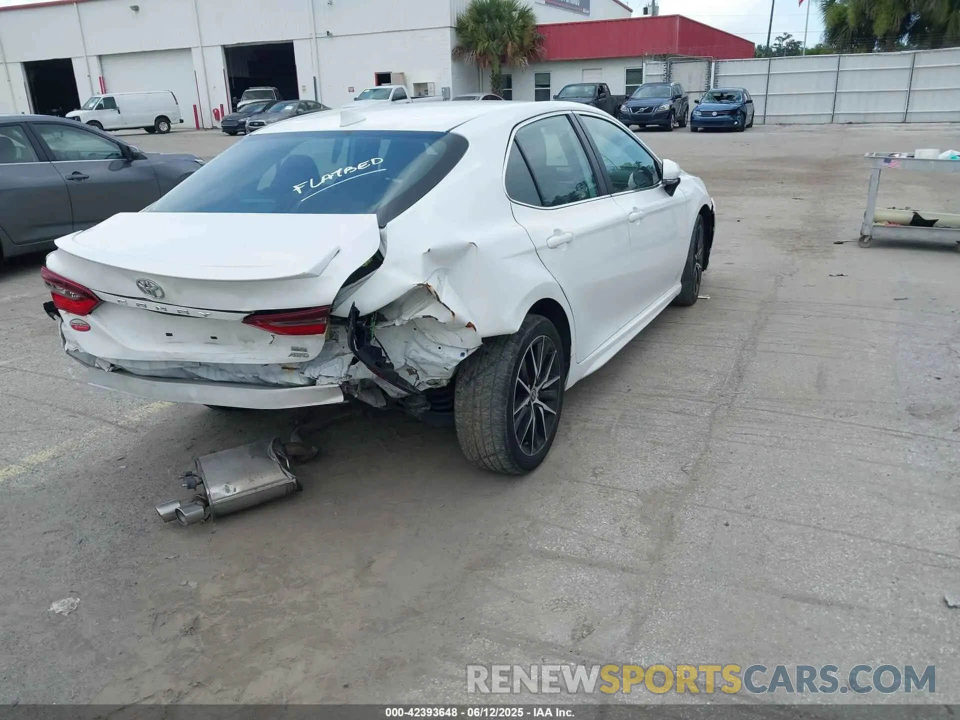4 fotografías del automóvil dañado 4T1G11BK5NU053918 TOYOTA CAMRY 2022