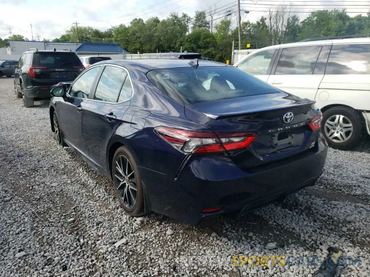 3 fotografías del automóvil dañado 4T1G11BK5NU060528 TOYOTA CAMRY 2022