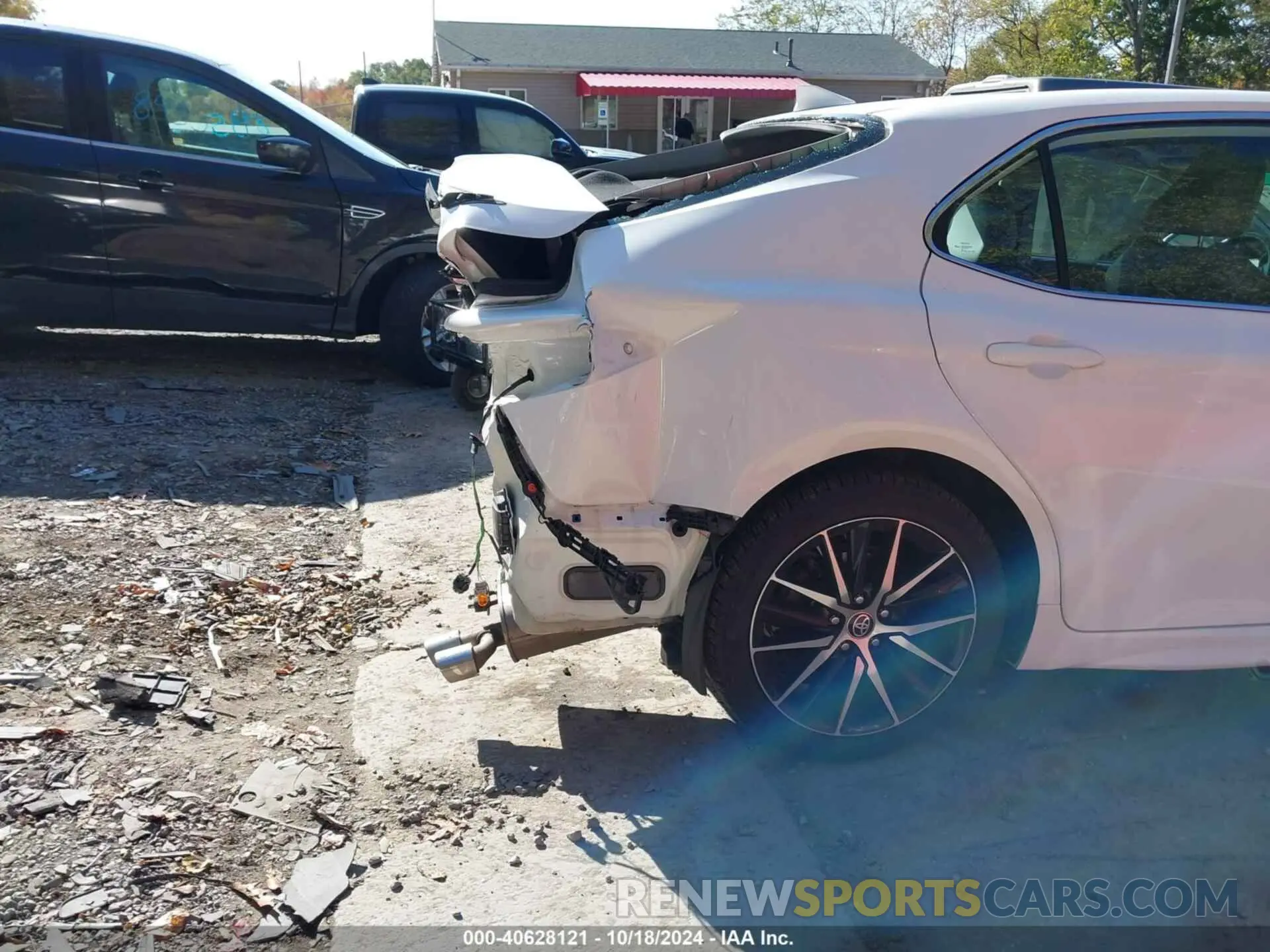18 fotografías del automóvil dañado 4T1G11BK9NU056000 TOYOTA CAMRY 2022