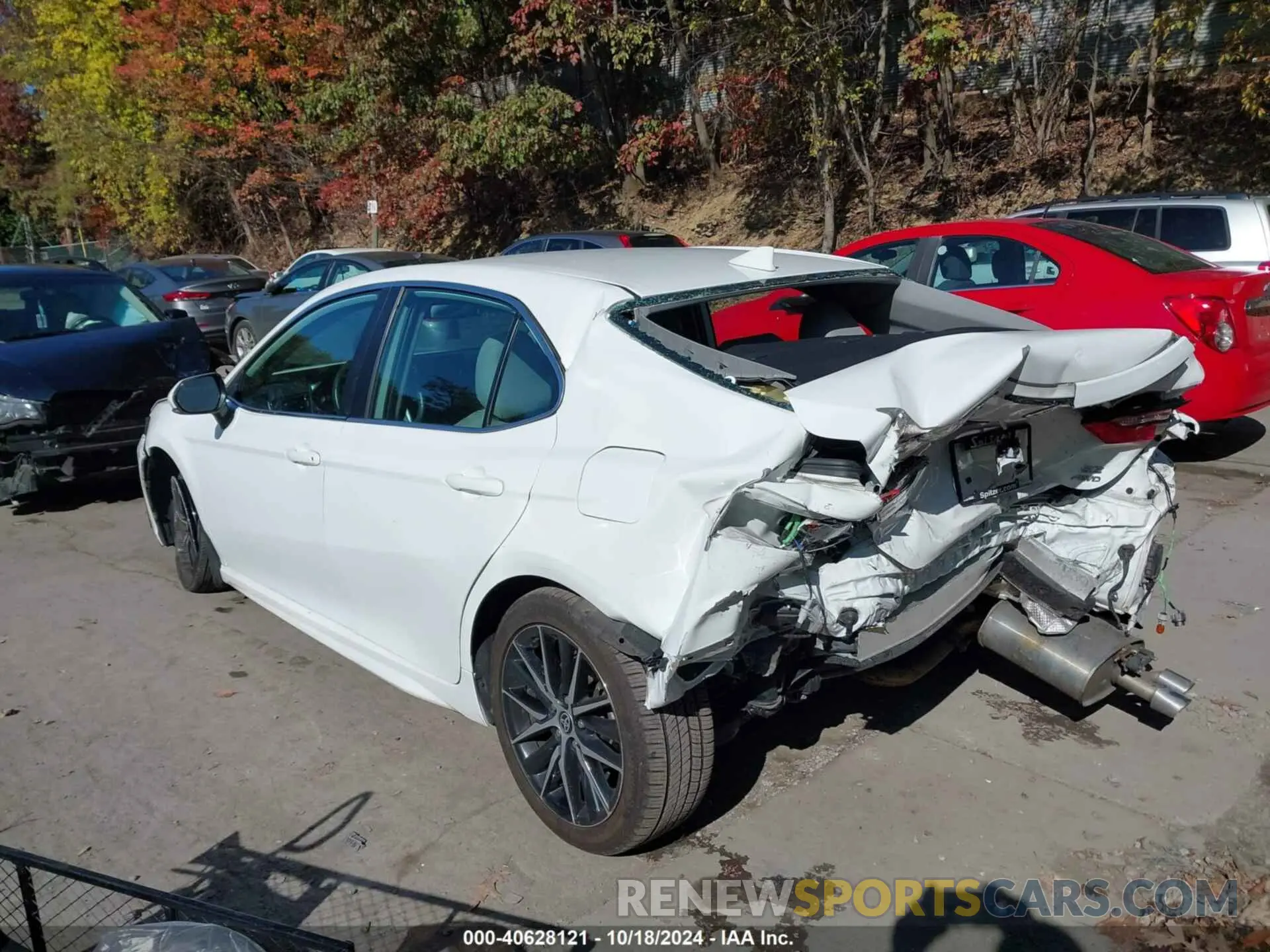 3 fotografías del automóvil dañado 4T1G11BK9NU056000 TOYOTA CAMRY 2022
