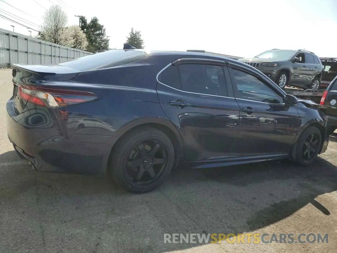 3 fotografías del automóvil dañado 4T1G11BK9NU060404 TOYOTA CAMRY 2022