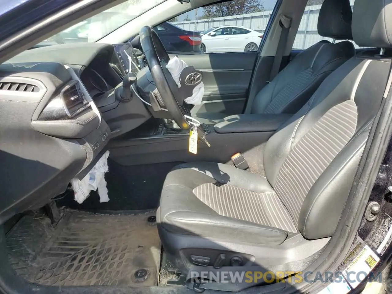 7 fotografías del automóvil dañado 4T1G11BK9NU060404 TOYOTA CAMRY 2022