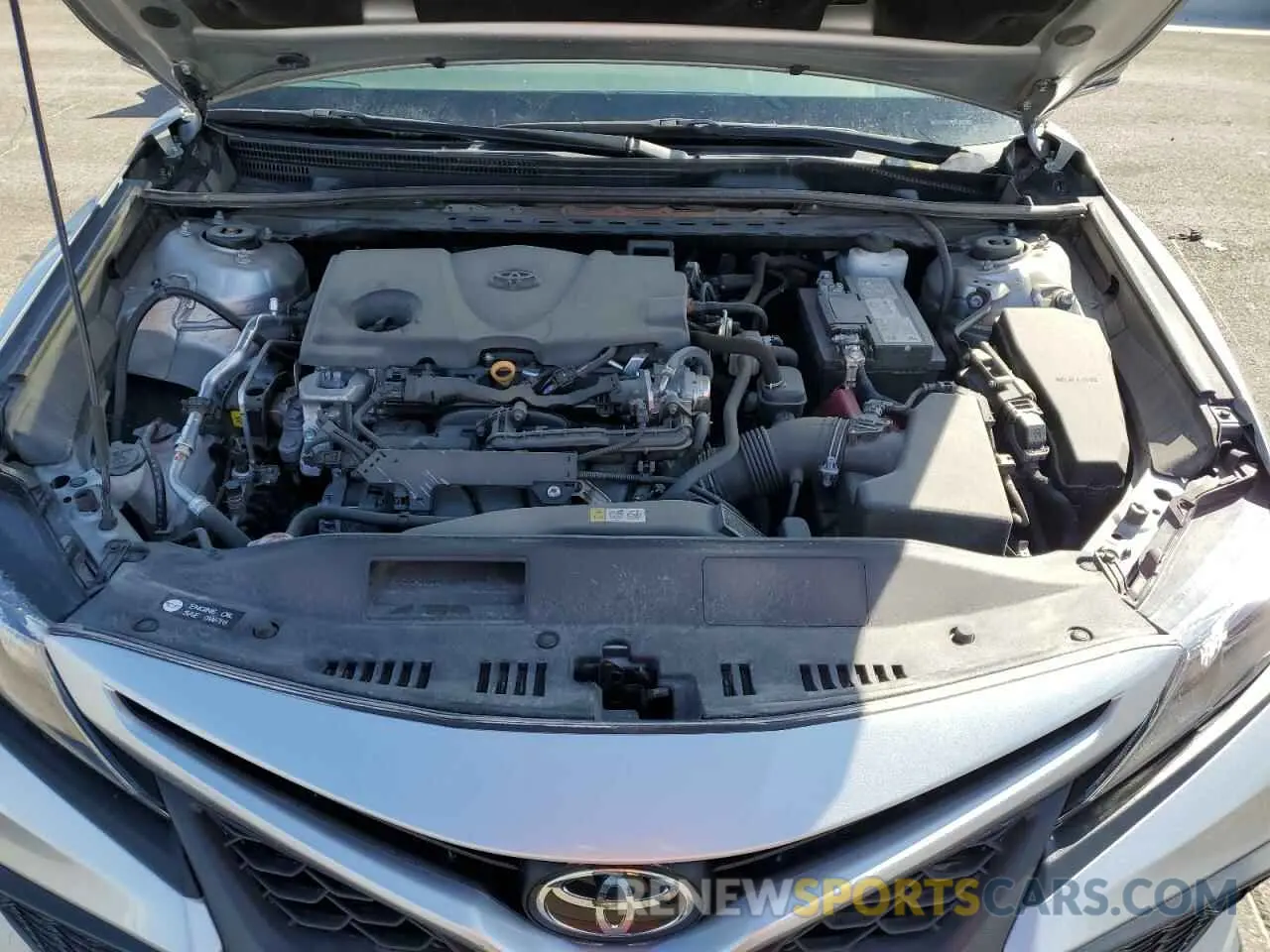 11 fotografías del automóvil dañado 4T1G11BK9NU068180 TOYOTA CAMRY 2022