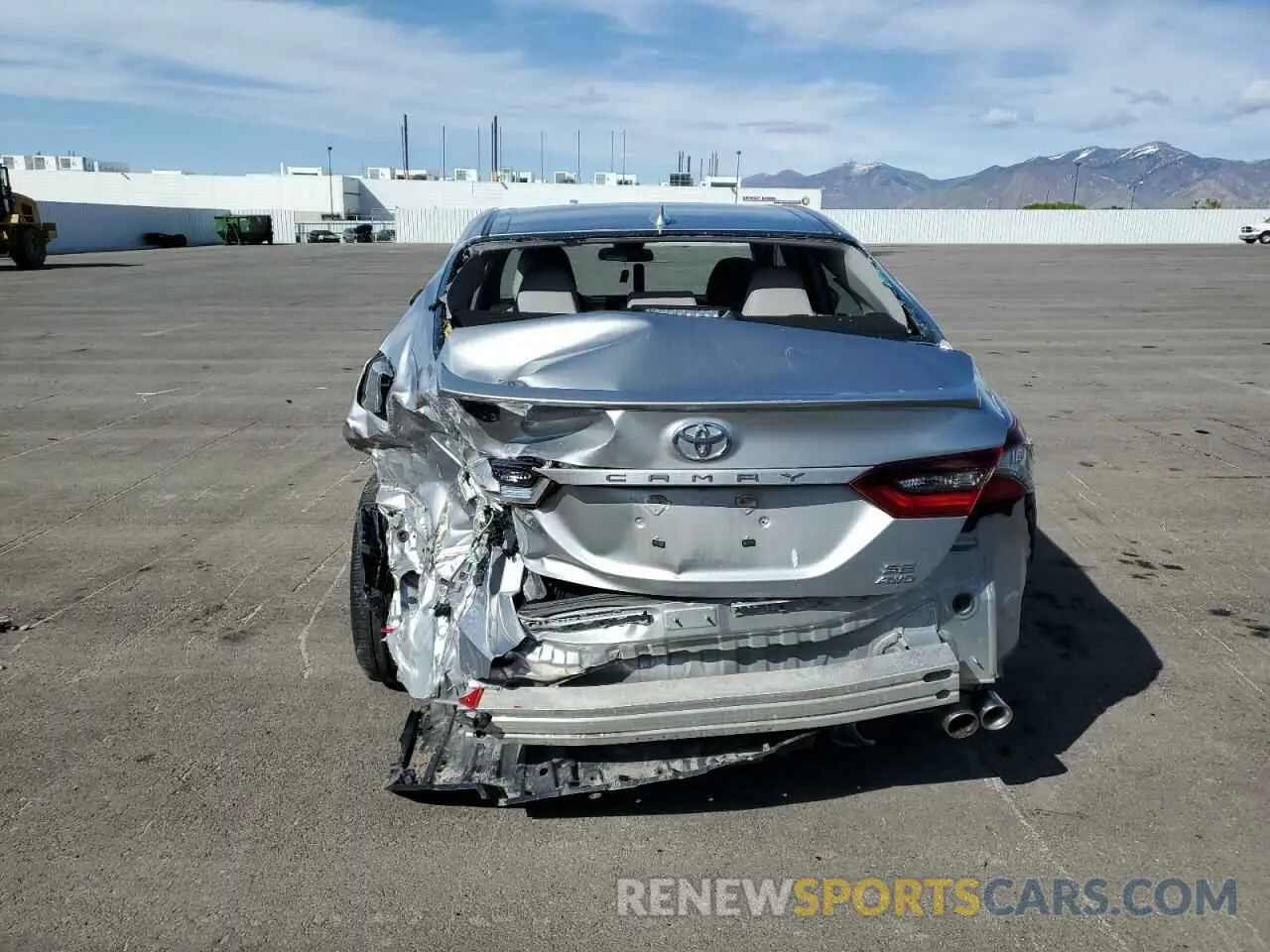6 fotografías del automóvil dañado 4T1G11BK9NU068180 TOYOTA CAMRY 2022