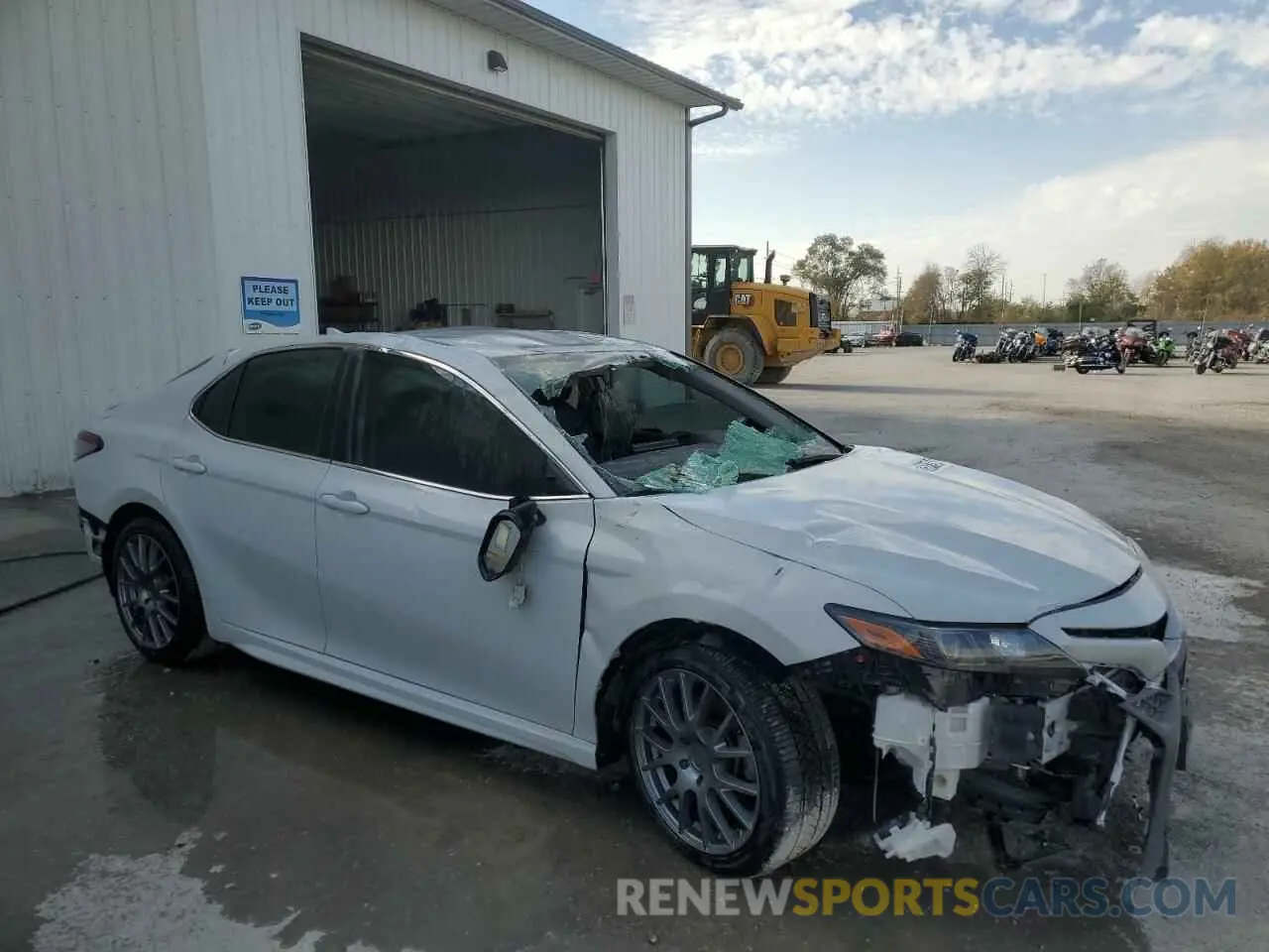 4 fotografías del automóvil dañado 4T1G11BKXNU050559 TOYOTA CAMRY 2022