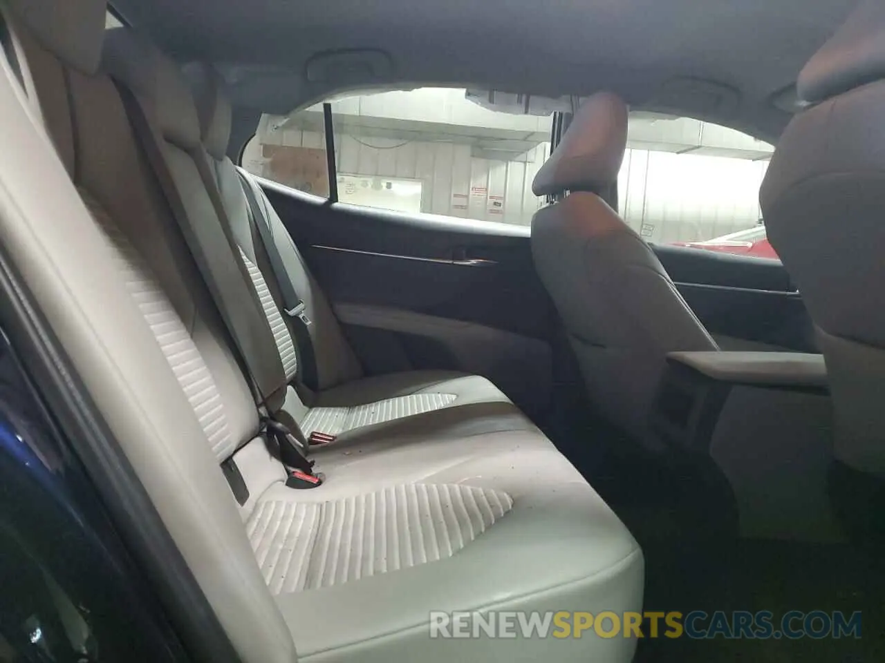10 fotografías del automóvil dañado 4T1G11BKXNU062789 TOYOTA CAMRY 2022