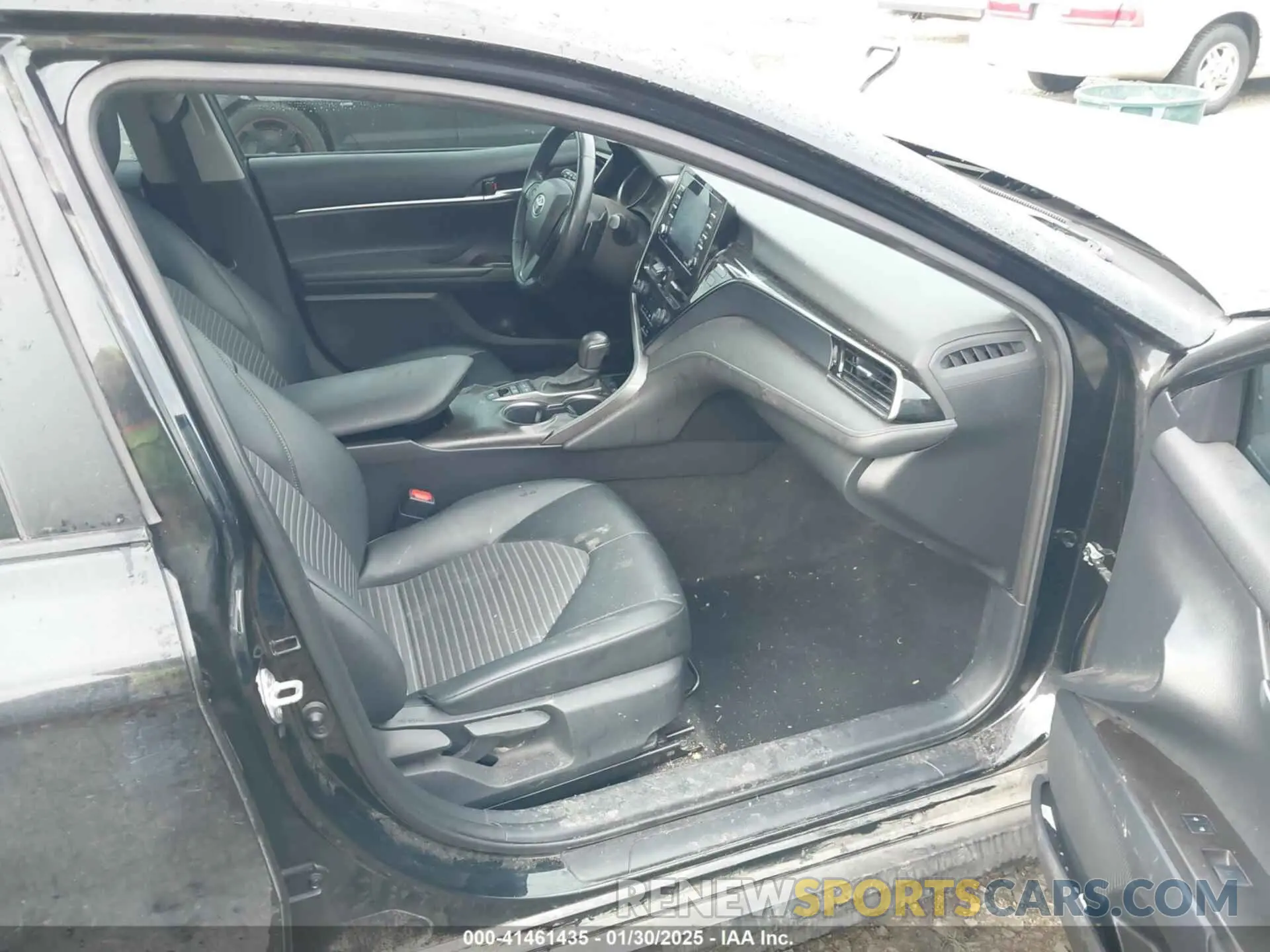 5 fotografías del automóvil dañado 4T1G31AK0NU040196 TOYOTA CAMRY 2022