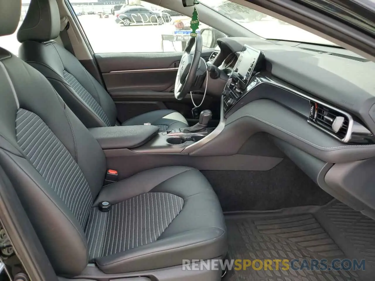 5 fotografías del automóvil dañado 4T1G31AK3NU034599 TOYOTA CAMRY 2022