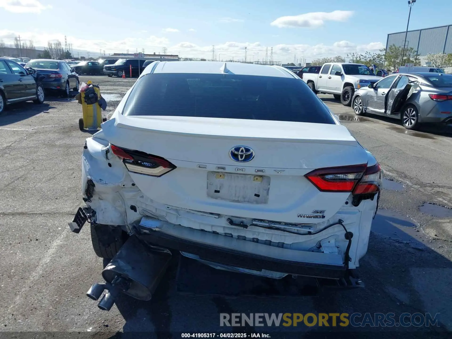 17 fotografías del automóvil dañado 4T1G31AK4NU595605 TOYOTA CAMRY 2022