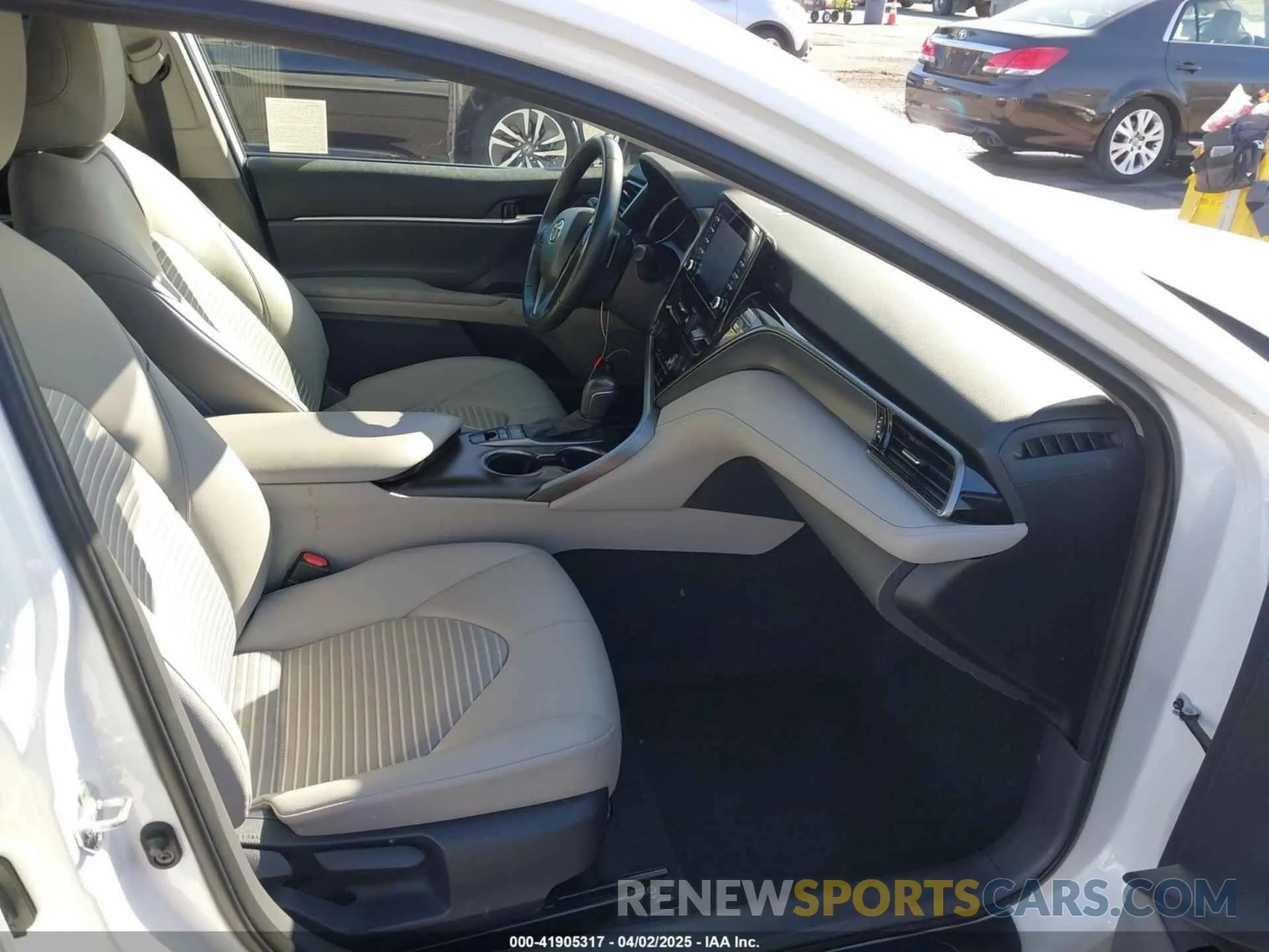 5 fotografías del automóvil dañado 4T1G31AK4NU595605 TOYOTA CAMRY 2022