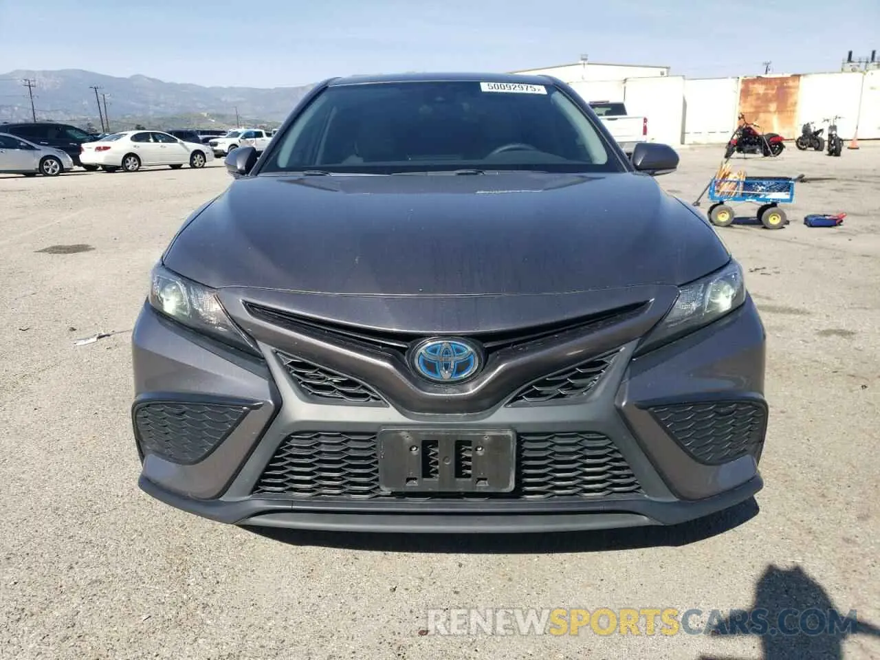 5 fotografías del automóvil dañado 4T1G31AK6NU597680 TOYOTA CAMRY 2022