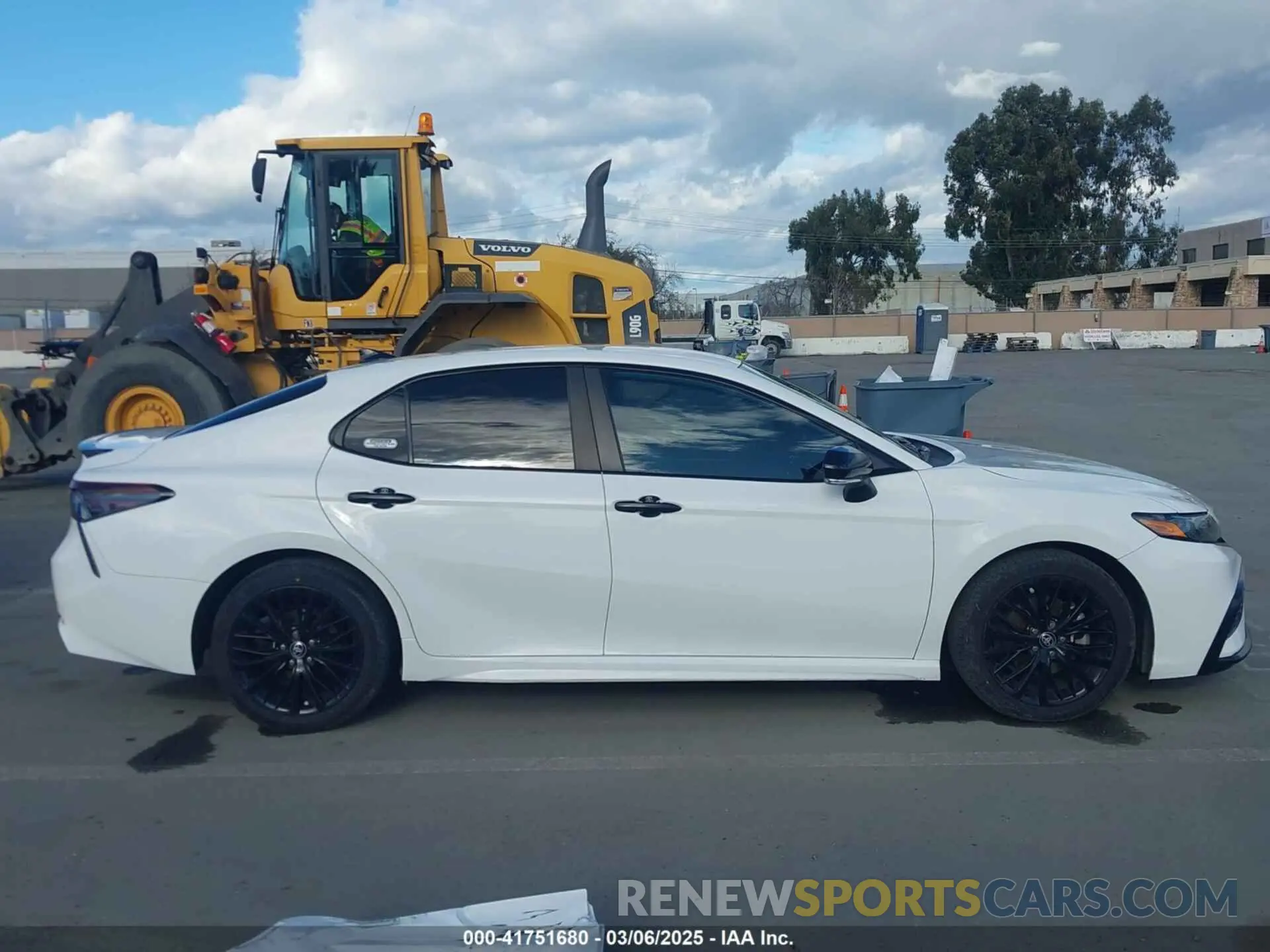 14 fotografías del automóvil dañado 4T1G31AK8NU033240 TOYOTA CAMRY 2022