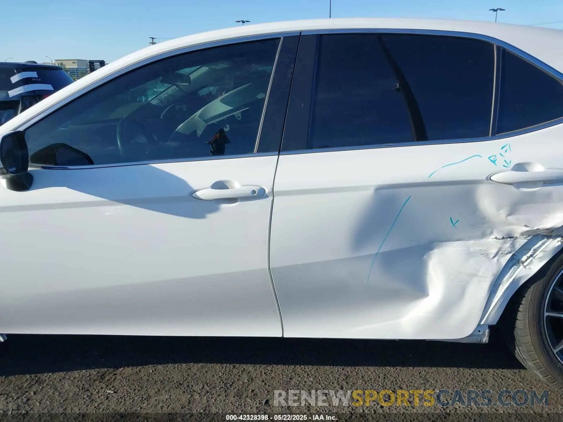 15 fotografías del automóvil dañado 4T1G31AK9NU041993 TOYOTA CAMRY 2022