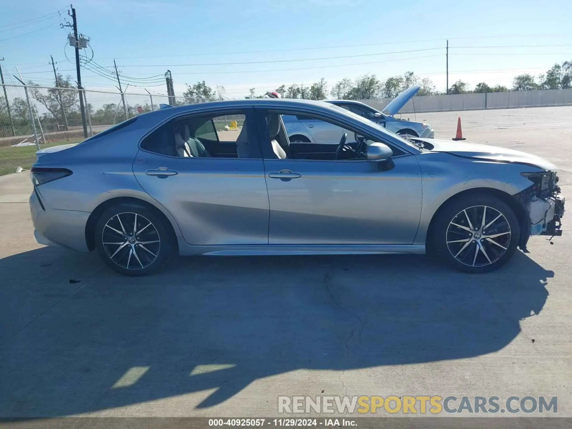14 fotografías del automóvil dañado 4T1G31AKXNU587007 TOYOTA CAMRY 2022