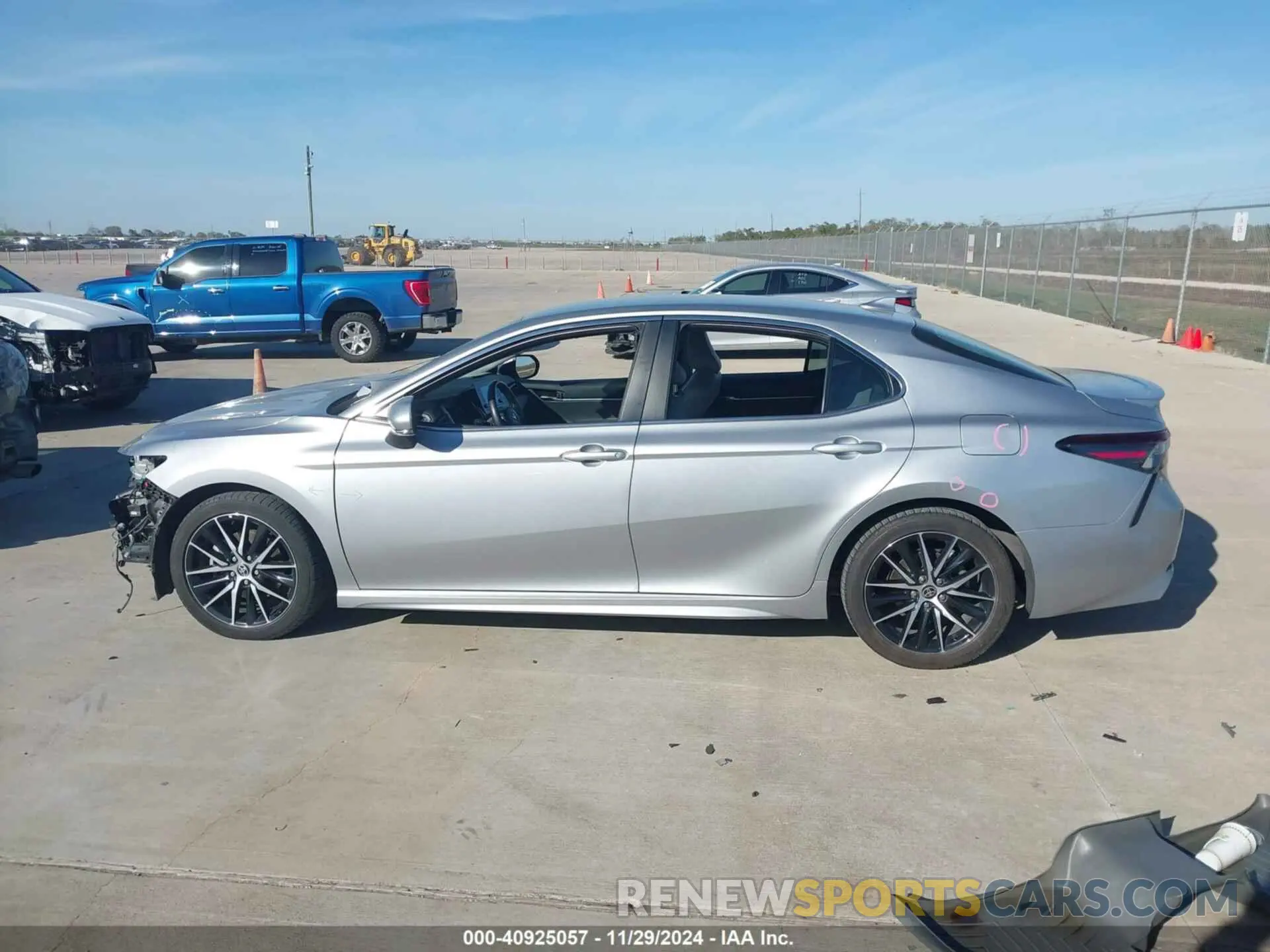 15 fotografías del automóvil dañado 4T1G31AKXNU587007 TOYOTA CAMRY 2022