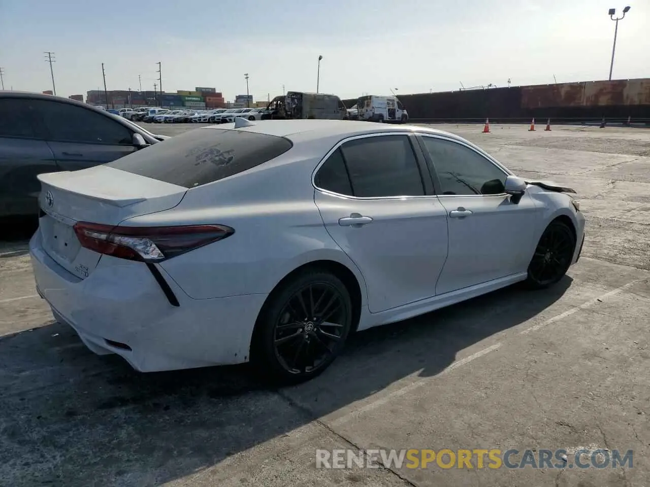 3 fotografías del automóvil dañado 4T1K31AK1NU035678 TOYOTA CAMRY 2022