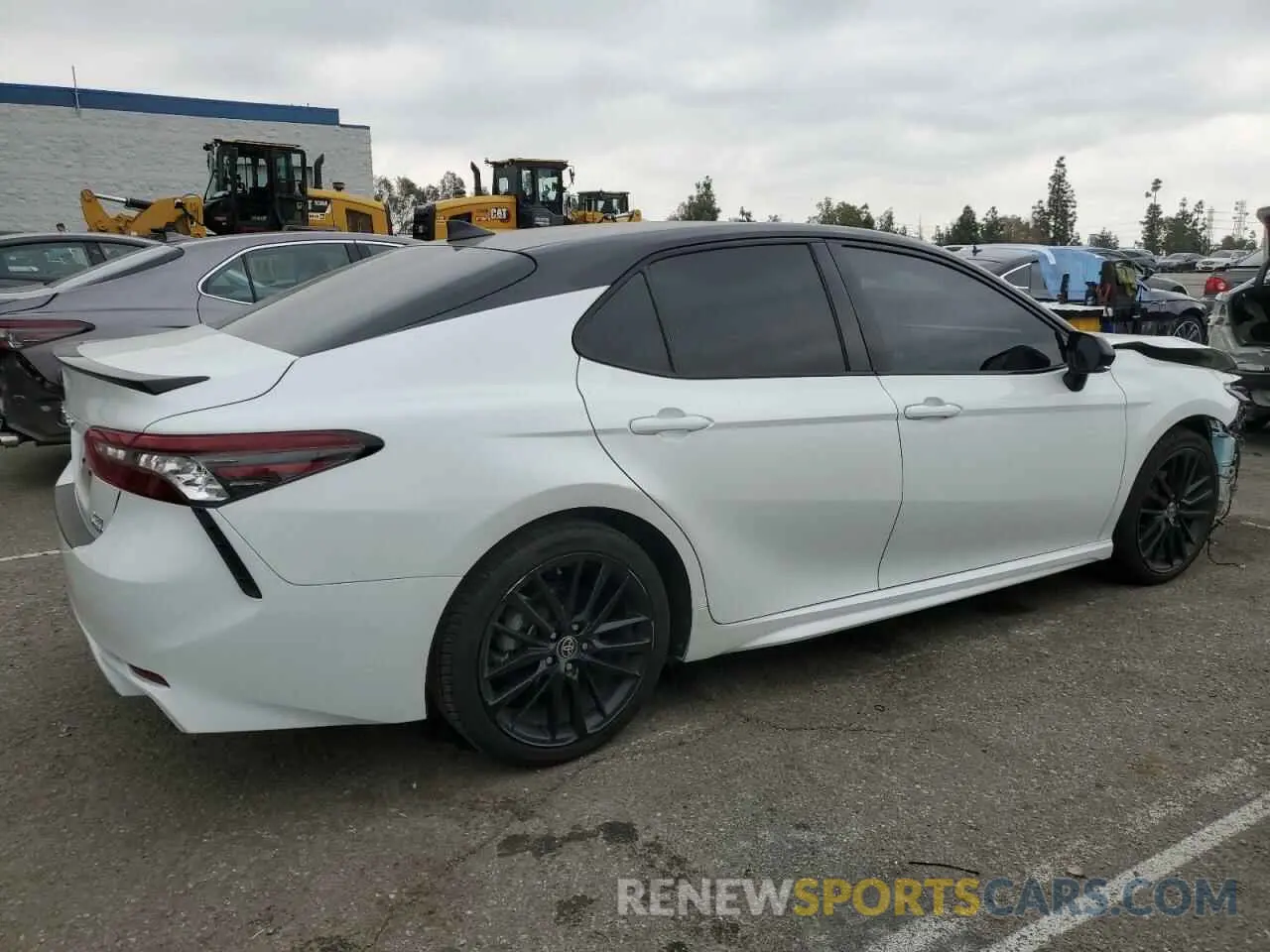 3 fotografías del automóvil dañado 4T1K31AK1NU039438 TOYOTA CAMRY 2022