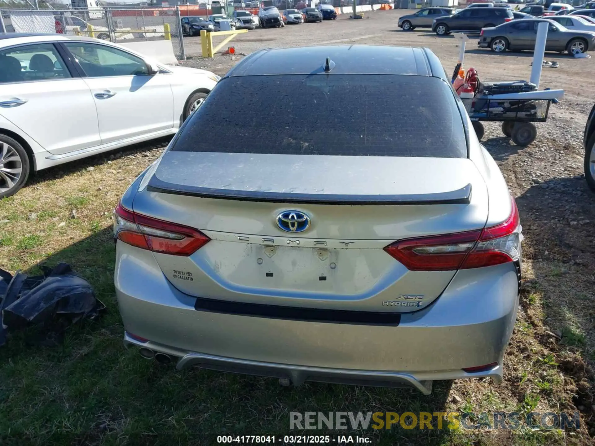 17 fotografías del automóvil dañado 4T1K31AK1NU044171 TOYOTA CAMRY 2022