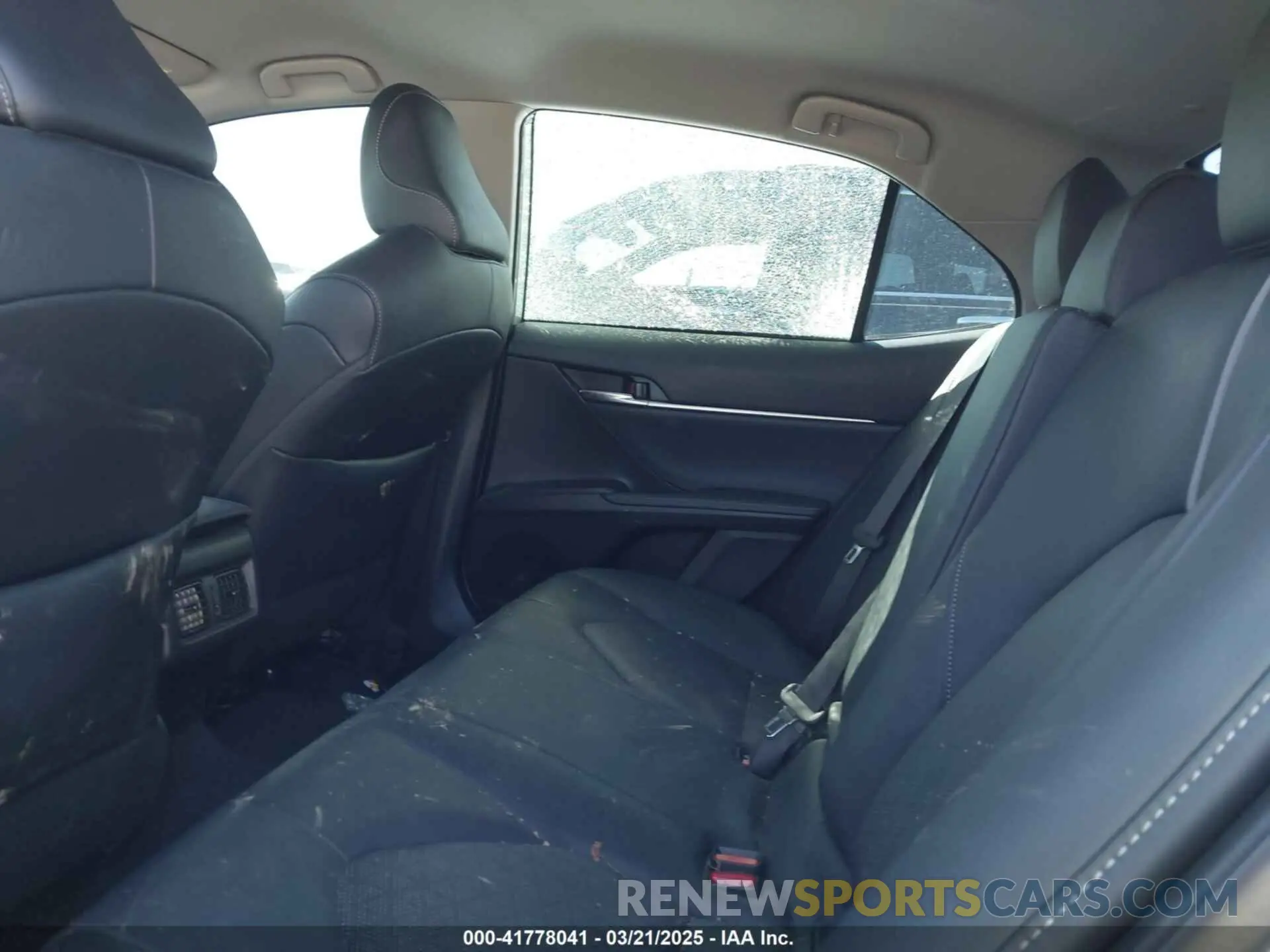 8 fotografías del automóvil dañado 4T1K31AK1NU044171 TOYOTA CAMRY 2022