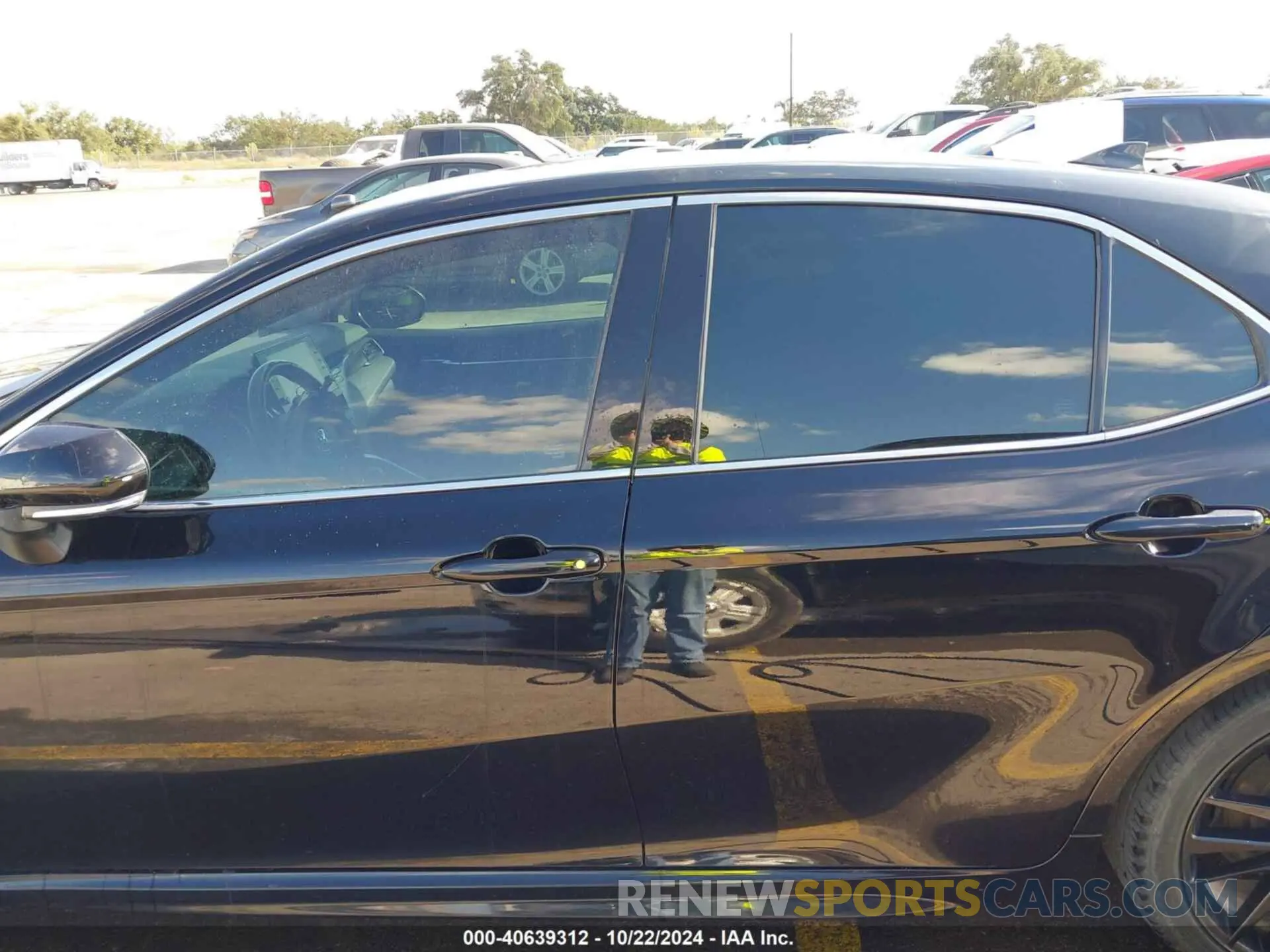 14 fotografías del automóvil dañado 4T1K31AK1NU578366 TOYOTA CAMRY 2022