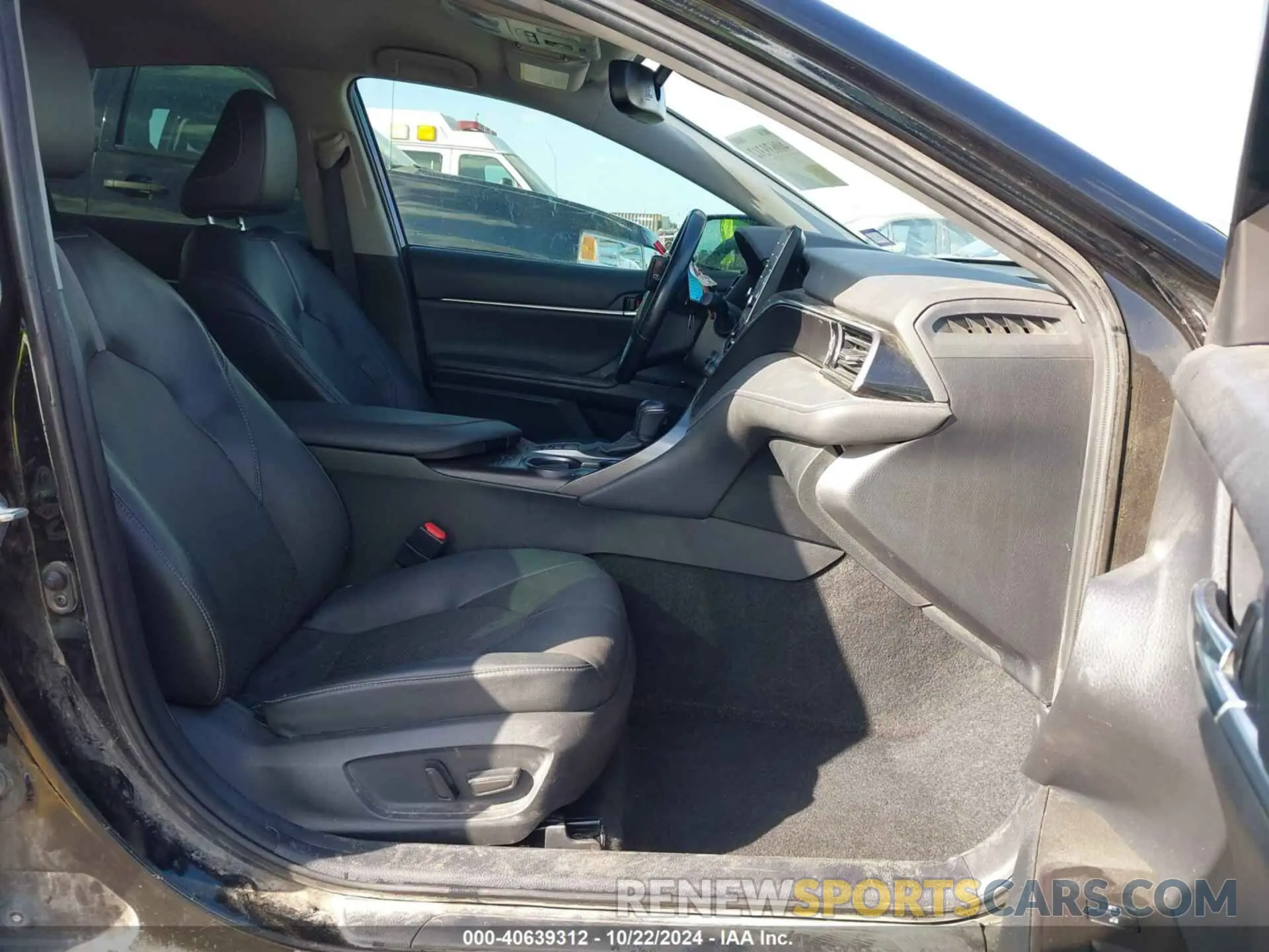5 fotografías del automóvil dañado 4T1K31AK1NU578366 TOYOTA CAMRY 2022
