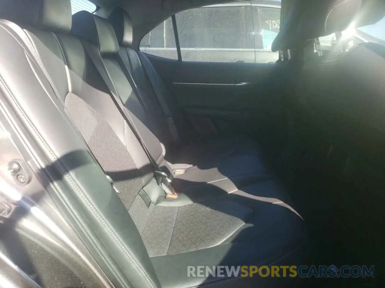 10 fotografías del automóvil dañado 4T1K31AK1NU590579 TOYOTA CAMRY 2022