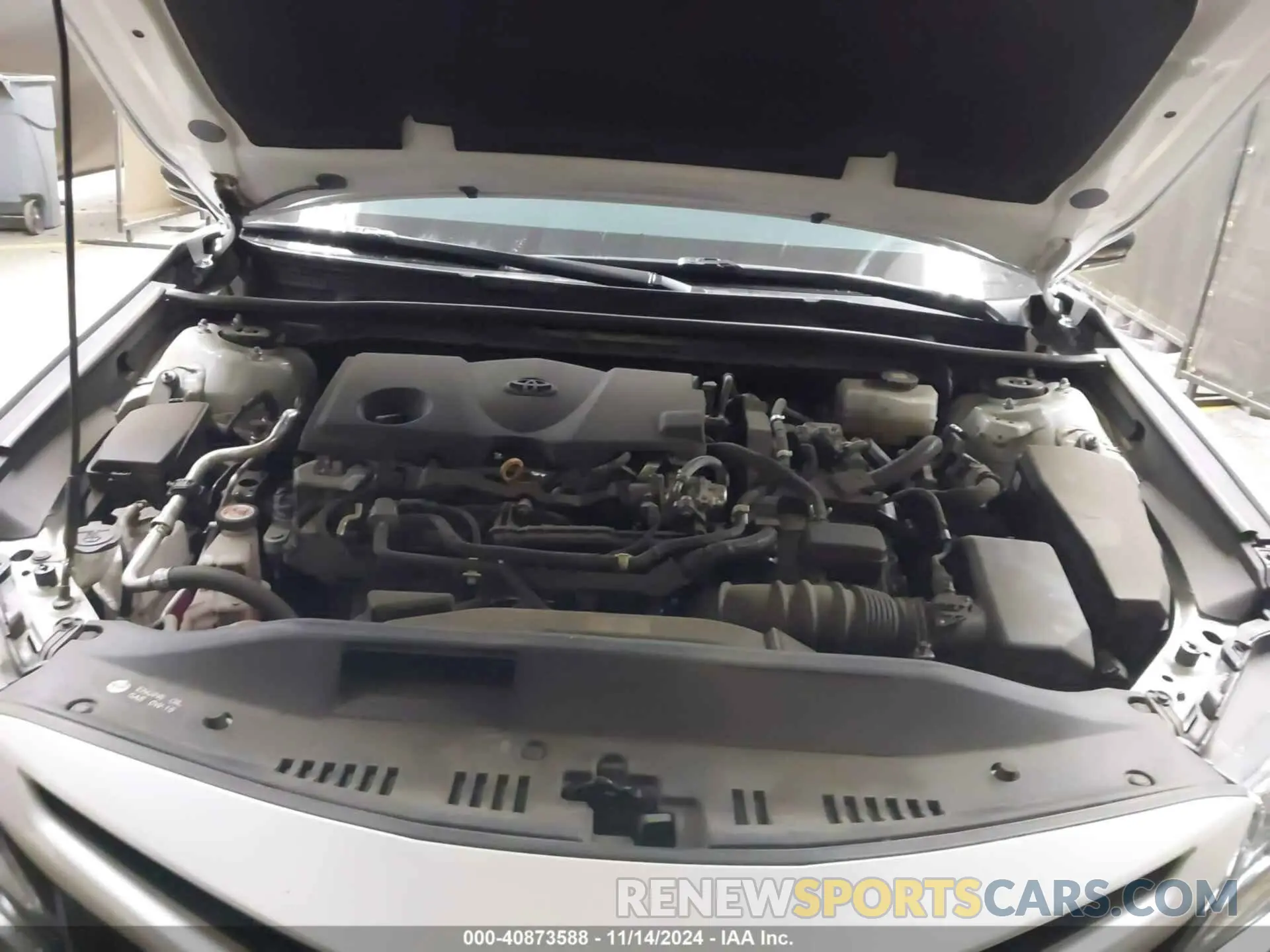 10 fotografías del automóvil dañado 4T1K31AK5NU033643 TOYOTA CAMRY 2022