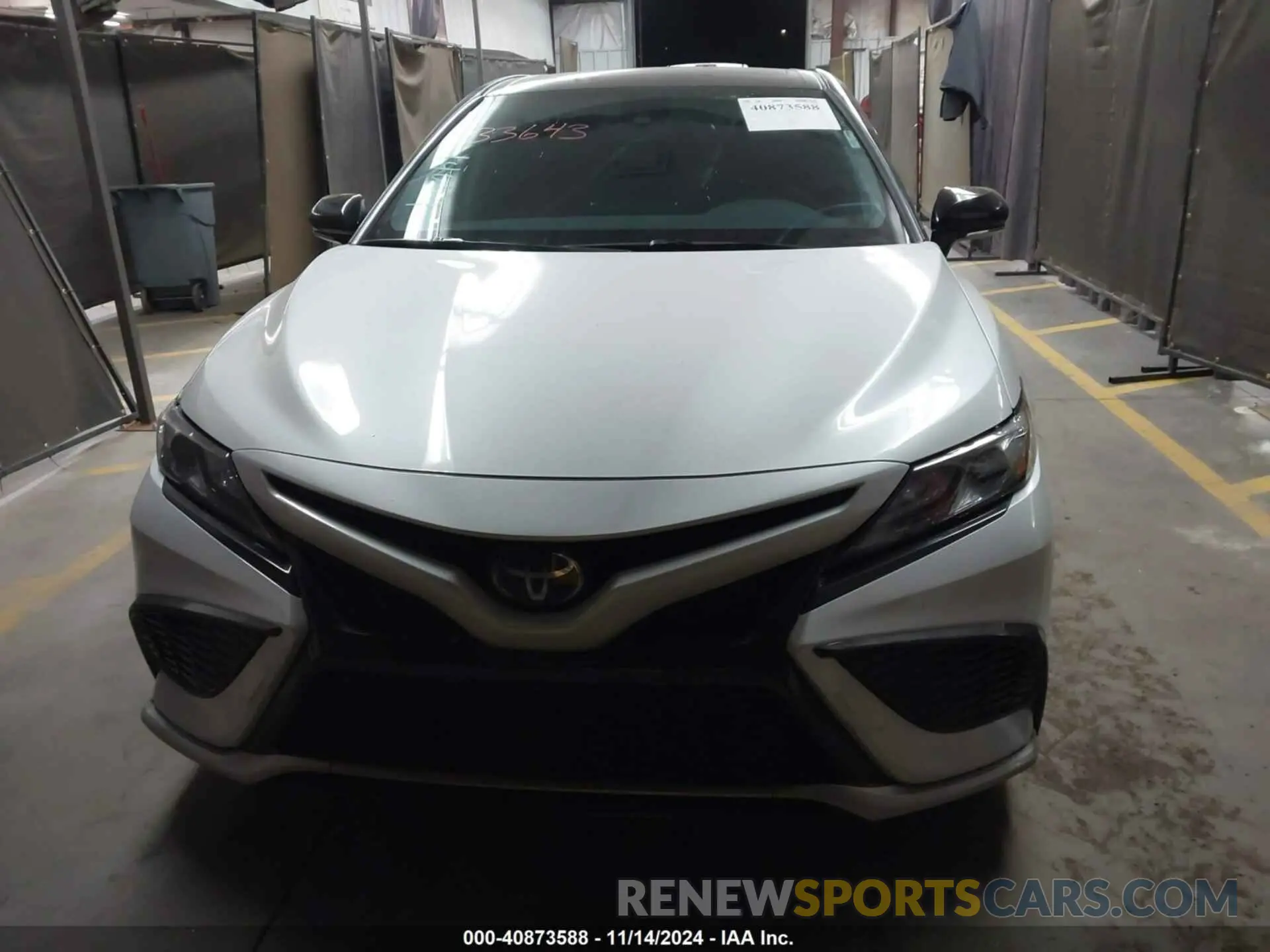 12 fotografías del automóvil dañado 4T1K31AK5NU033643 TOYOTA CAMRY 2022