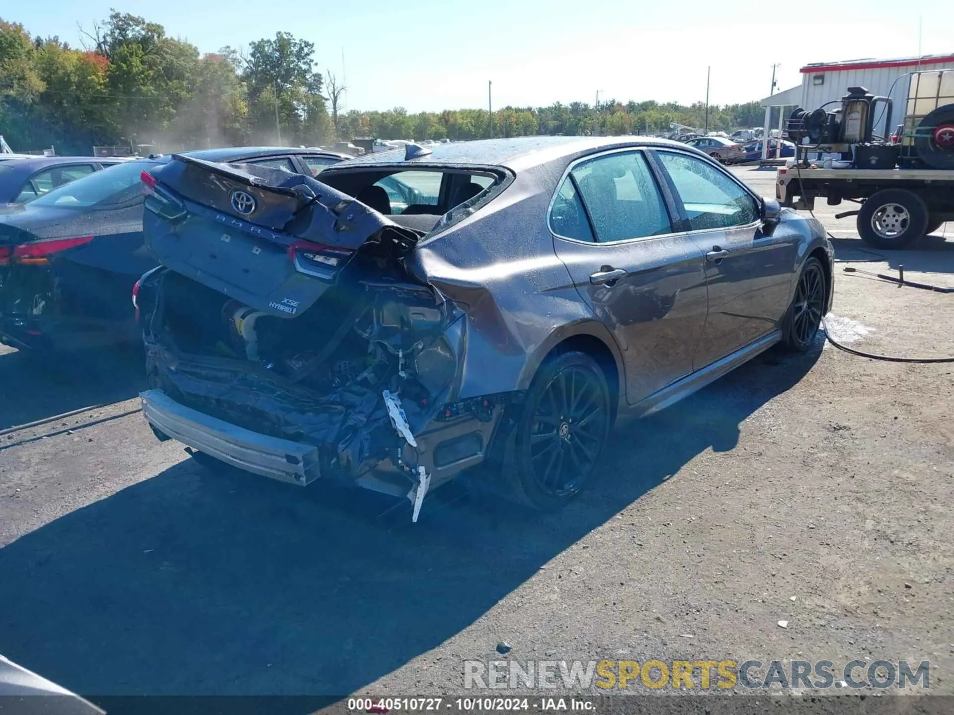 4 fotografías del automóvil dañado 4T1K31AK5NU593971 TOYOTA CAMRY 2022