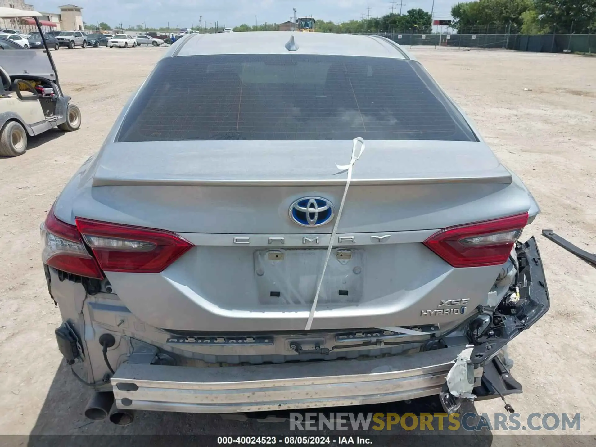 17 fotografías del automóvil dañado 4T1K31AK9NU041650 TOYOTA CAMRY 2022