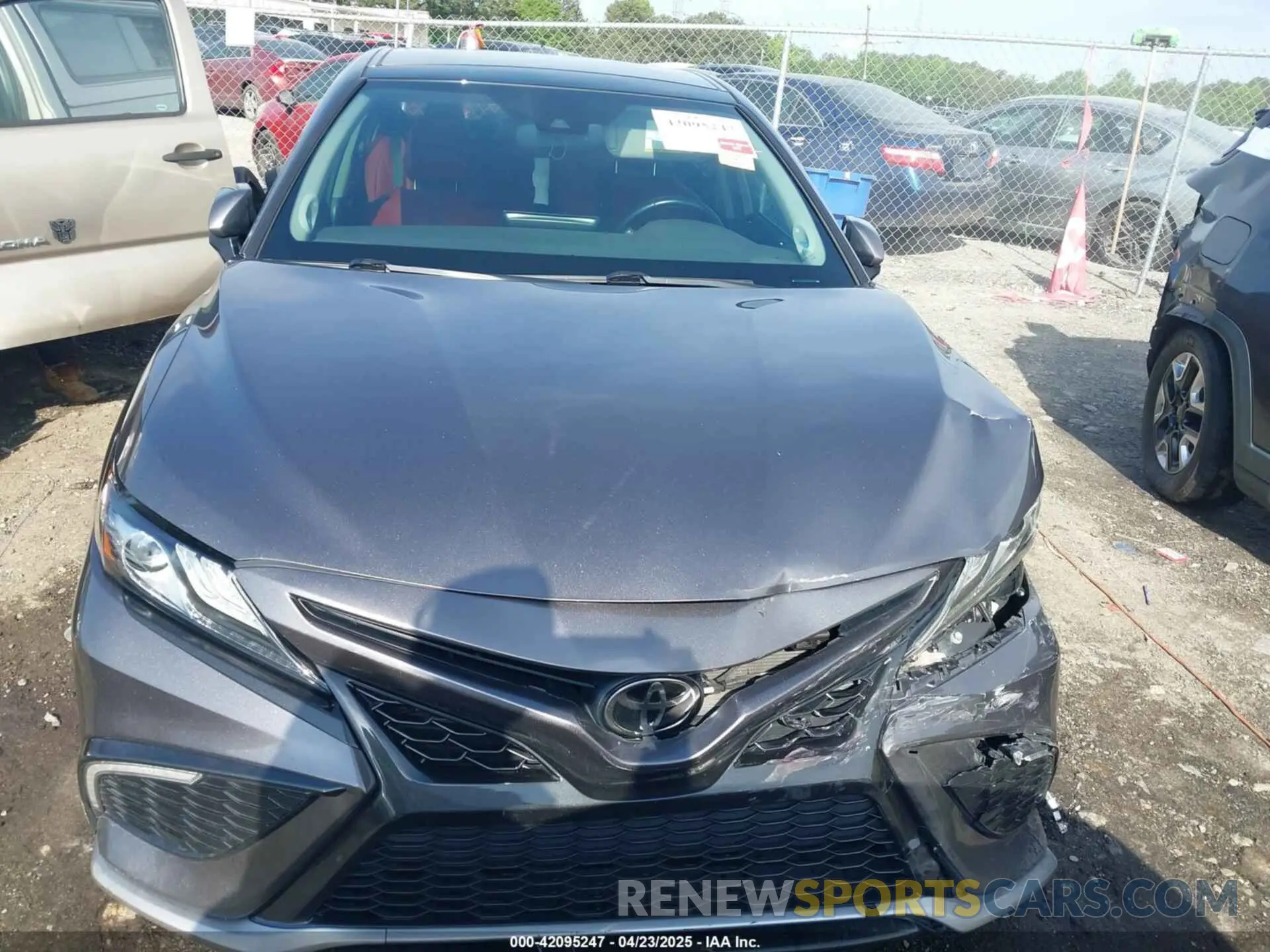 12 fotografías del automóvil dañado 4T1K61AK0NU026400 TOYOTA CAMRY 2022