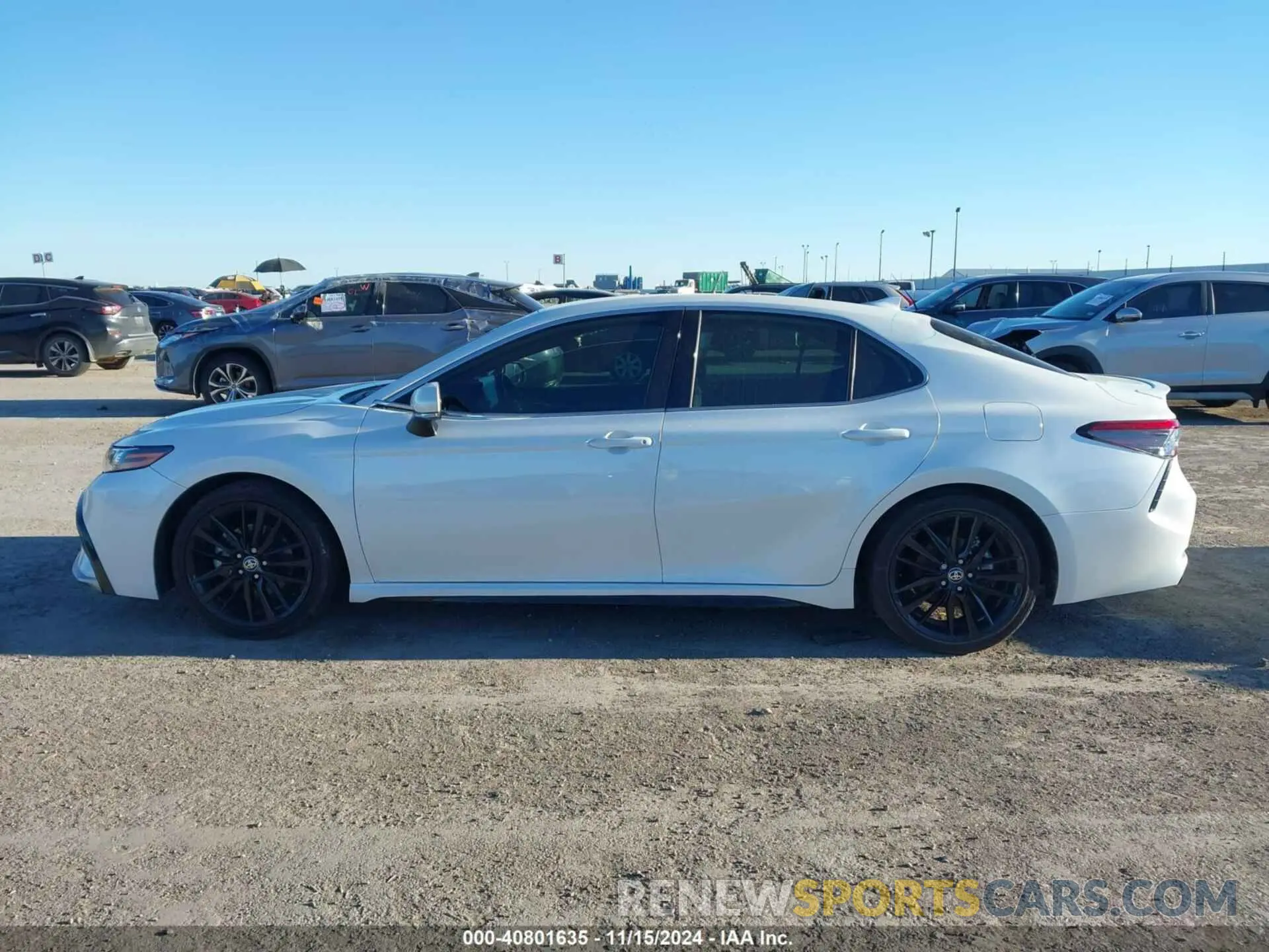 14 fotografías del automóvil dañado 4T1K61AK0NU028387 TOYOTA CAMRY 2022