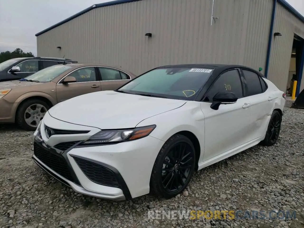 2 fotografías del automóvil dañado 4T1K61AK1NU013297 TOYOTA CAMRY 2022