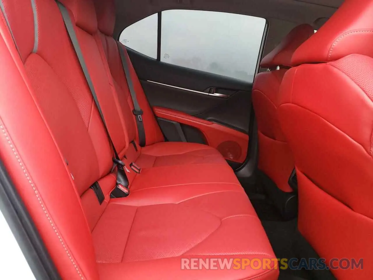 6 fotografías del automóvil dañado 4T1K61AK1NU013297 TOYOTA CAMRY 2022