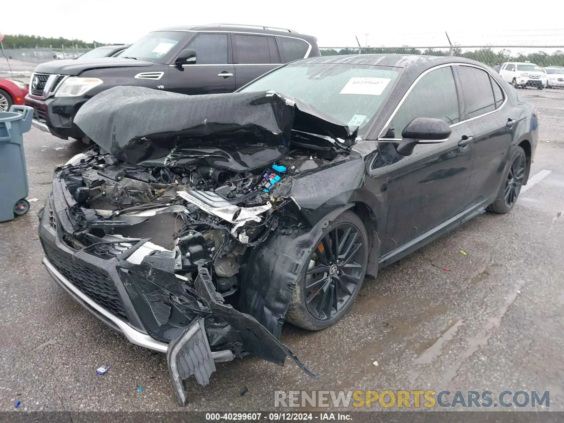 2 fotografías del automóvil dañado 4T1K61AK1NU026986 TOYOTA CAMRY 2022